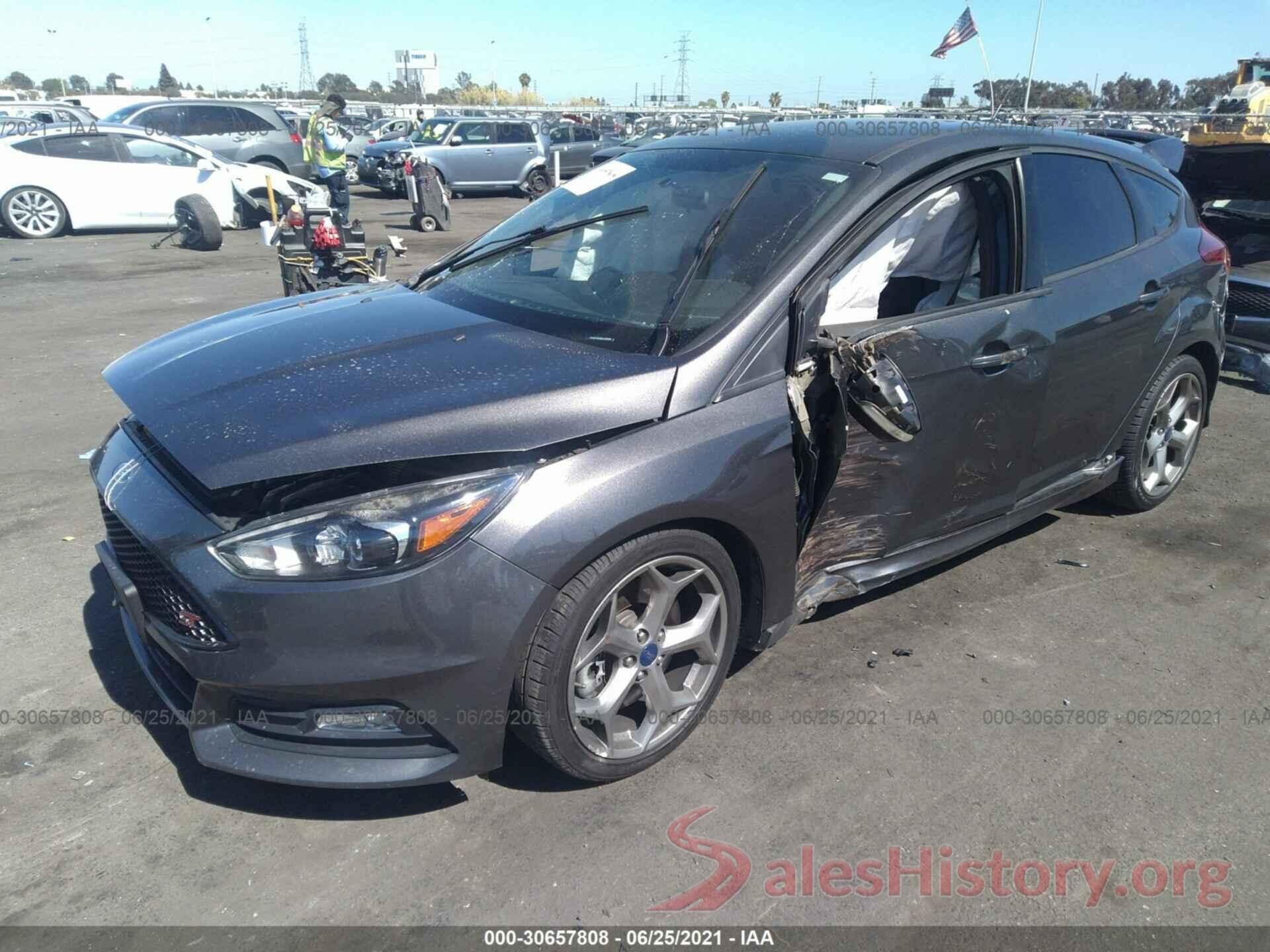 1FADP3L93GL282559 2016 FORD FOCUS