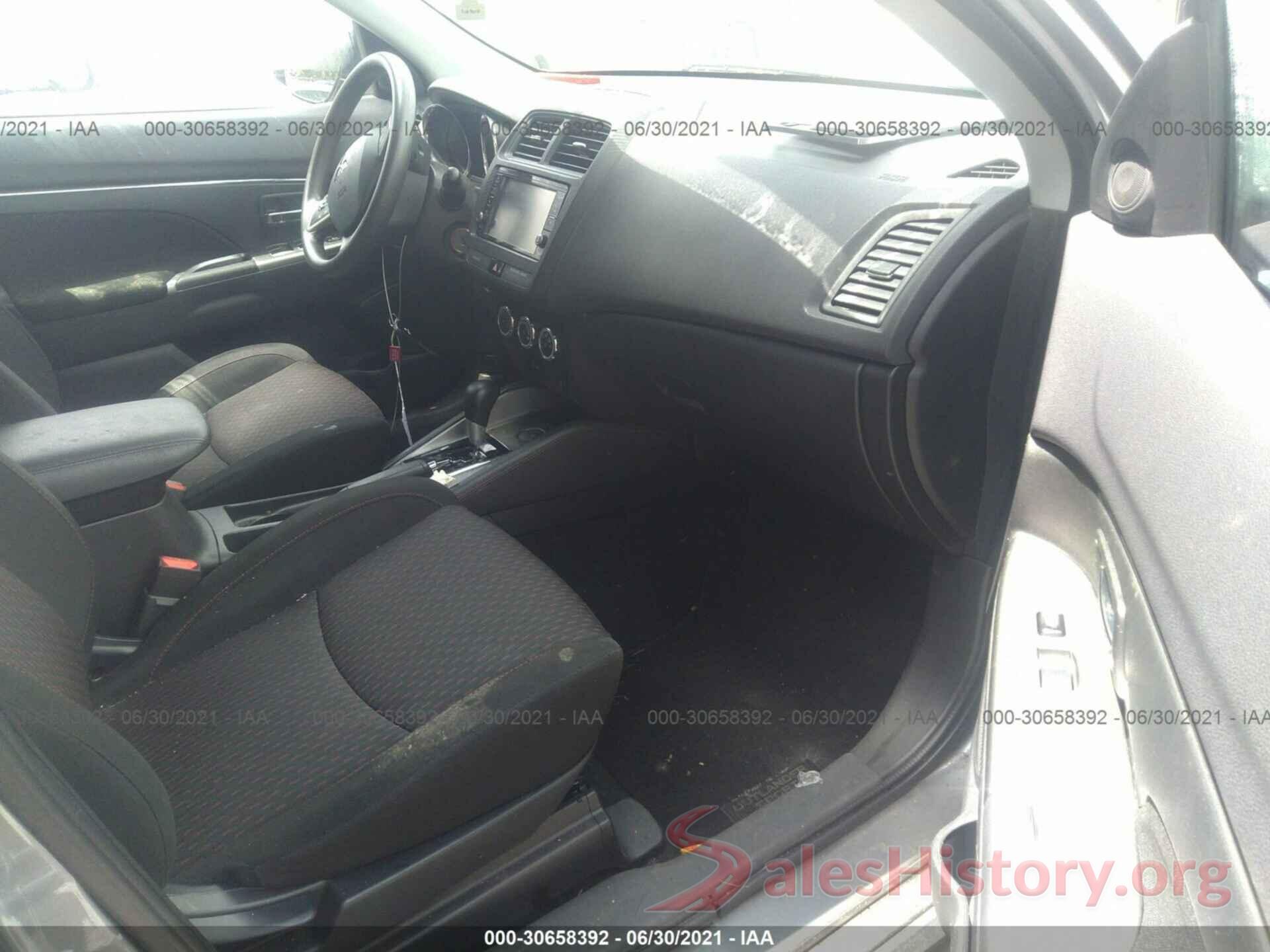 JA4AP3AU4JU001031 2018 MITSUBISHI OUTLANDER SPORT