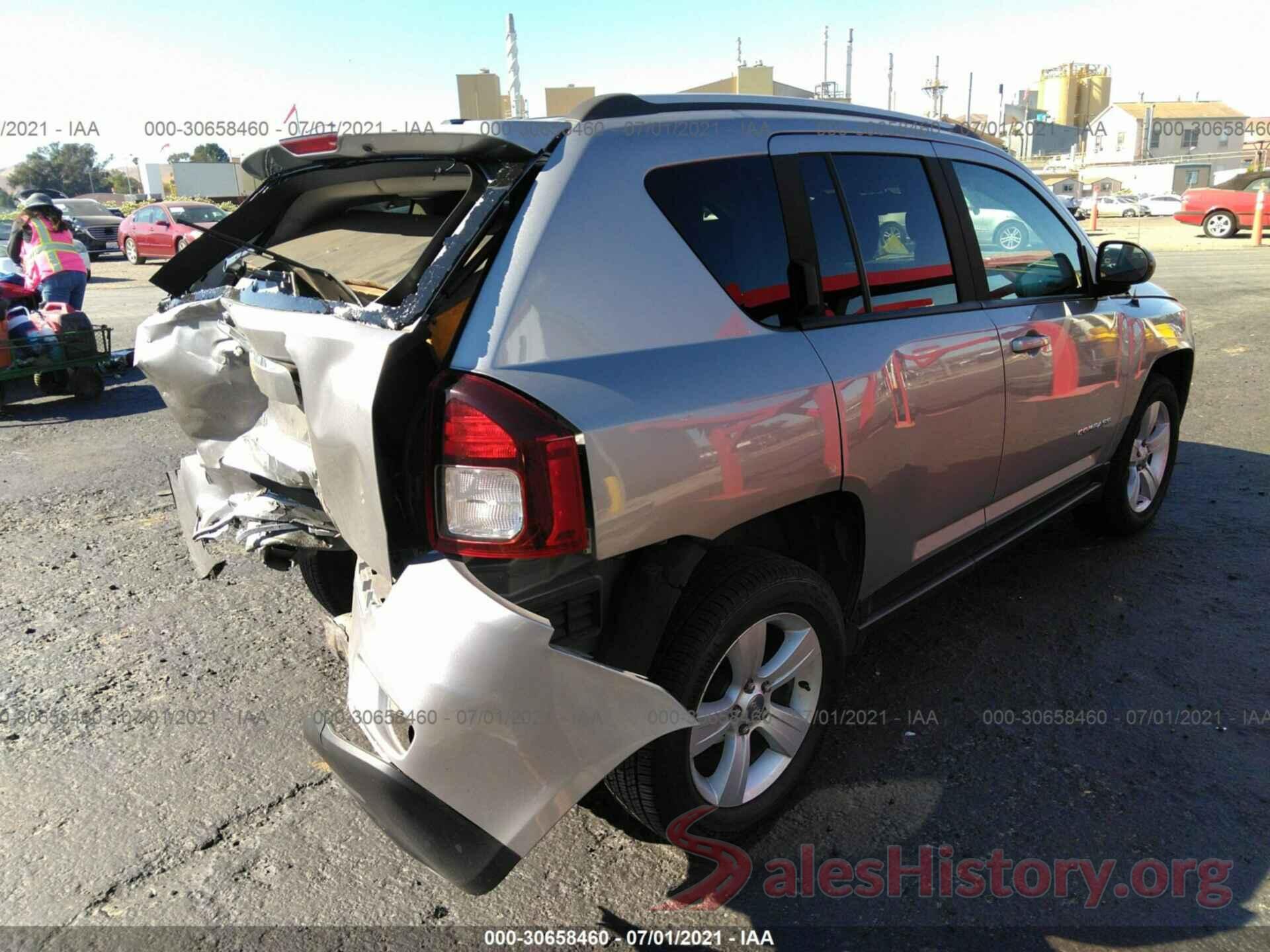 1C4NJDBB9GD670738 2016 JEEP COMPASS