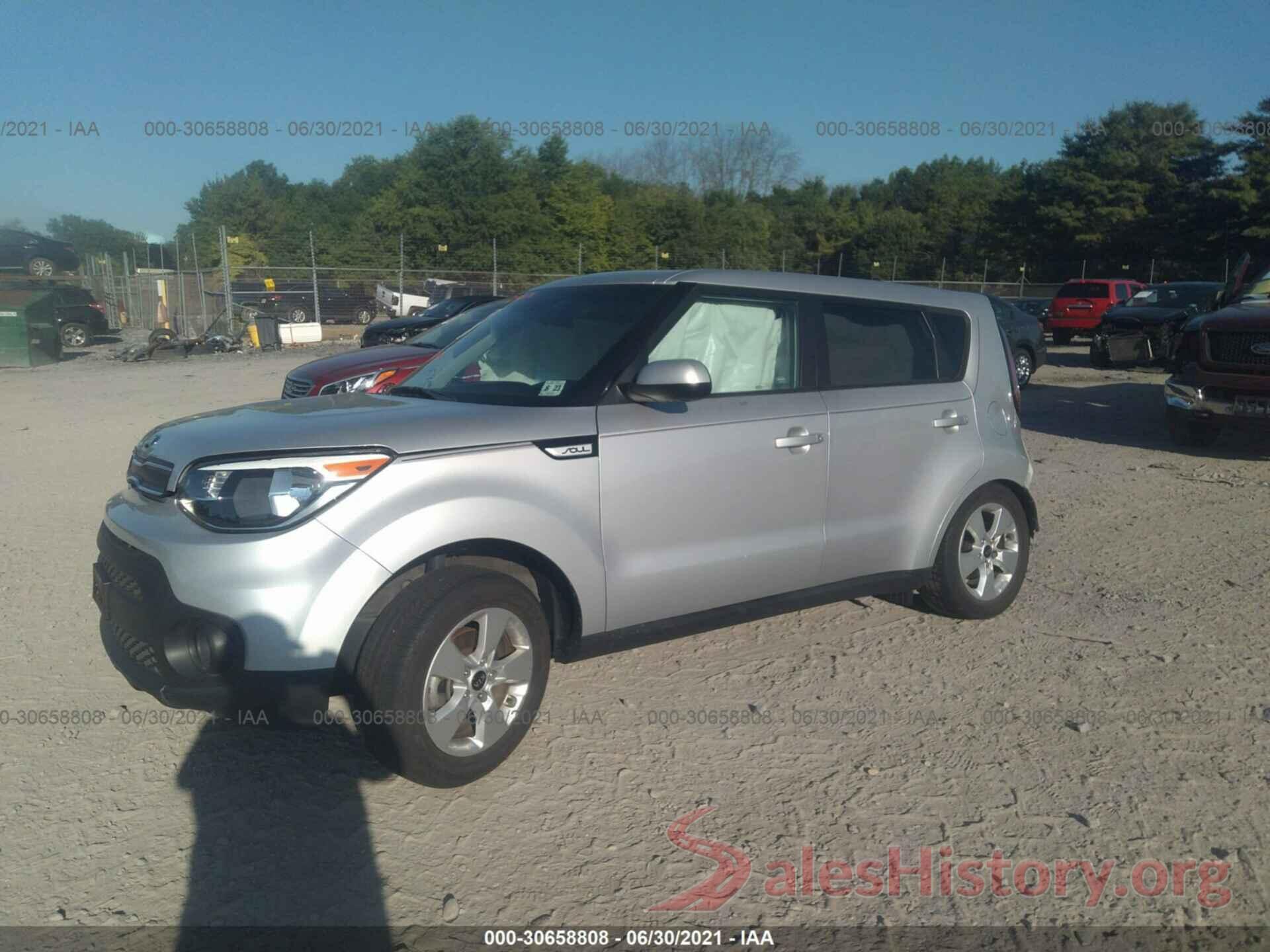 KNDJN2A29J7570623 2018 KIA SOUL