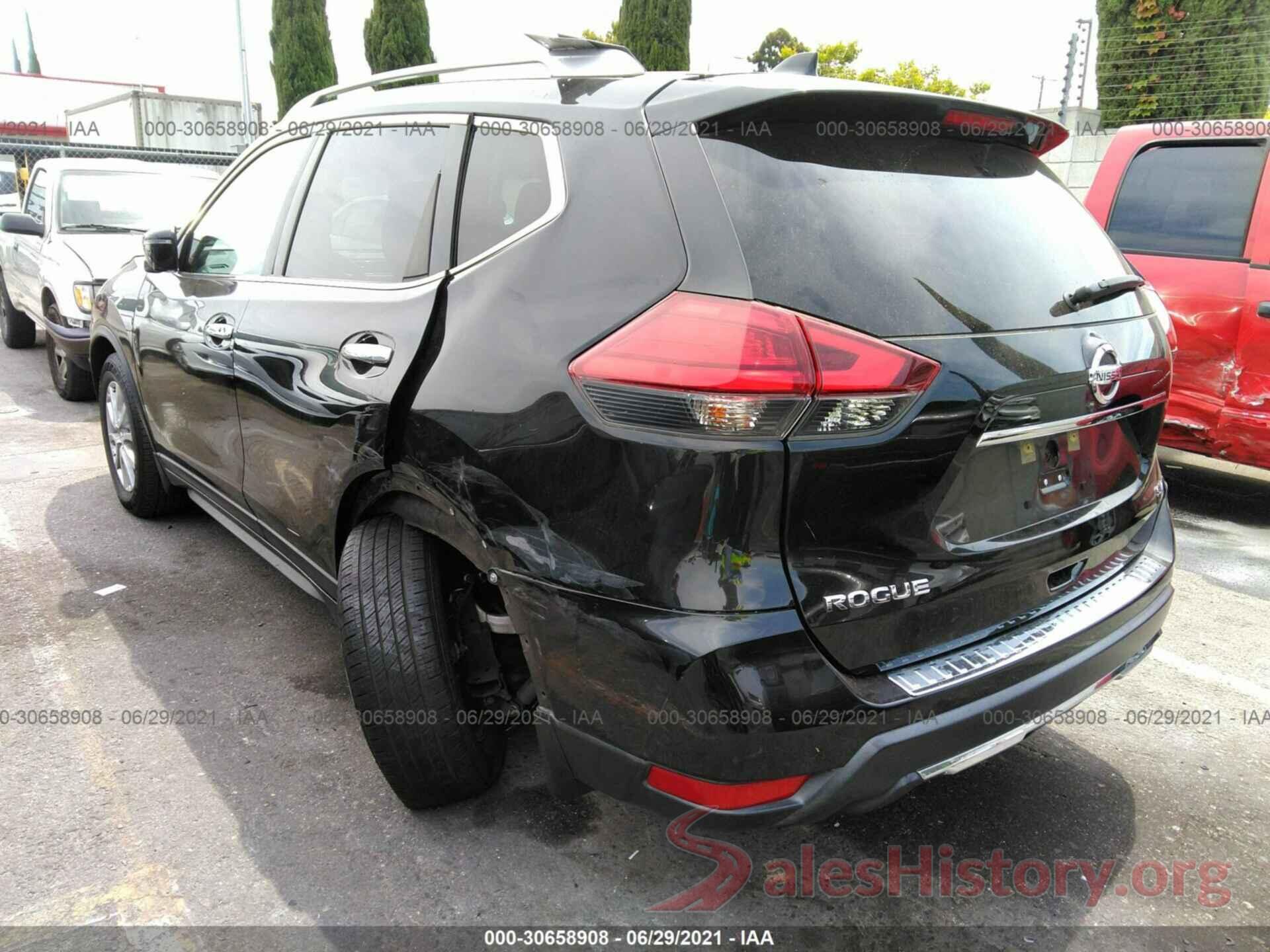 KNMAT2MT2HP519470 2017 NISSAN ROGUE