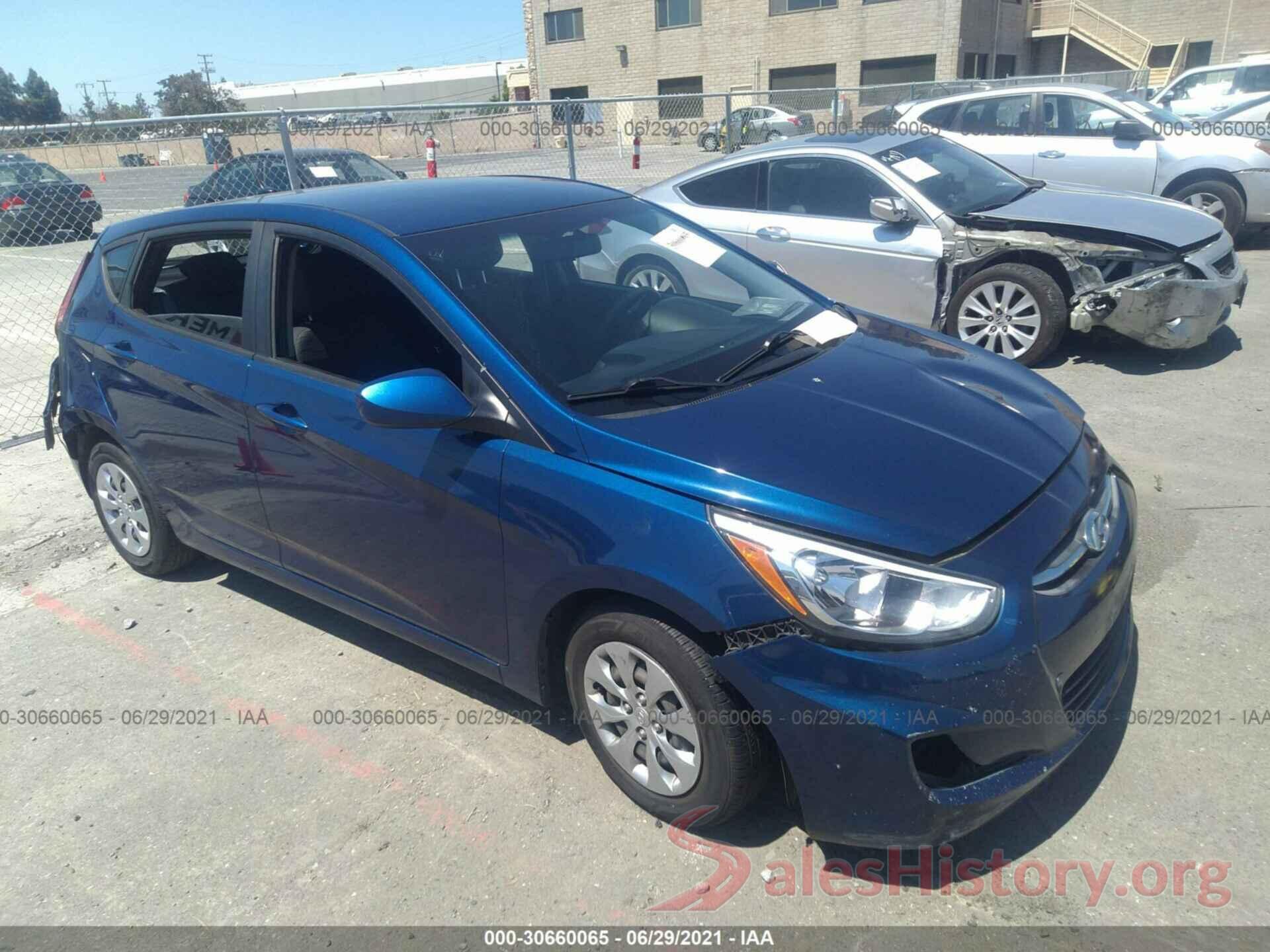 KMHCT5AE3GU274979 2016 HYUNDAI ACCENT