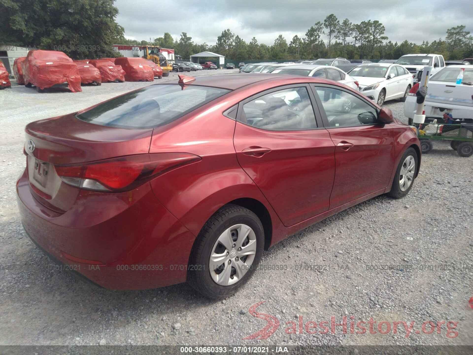 5NPDH4AE3GH735113 2016 HYUNDAI ELANTRA