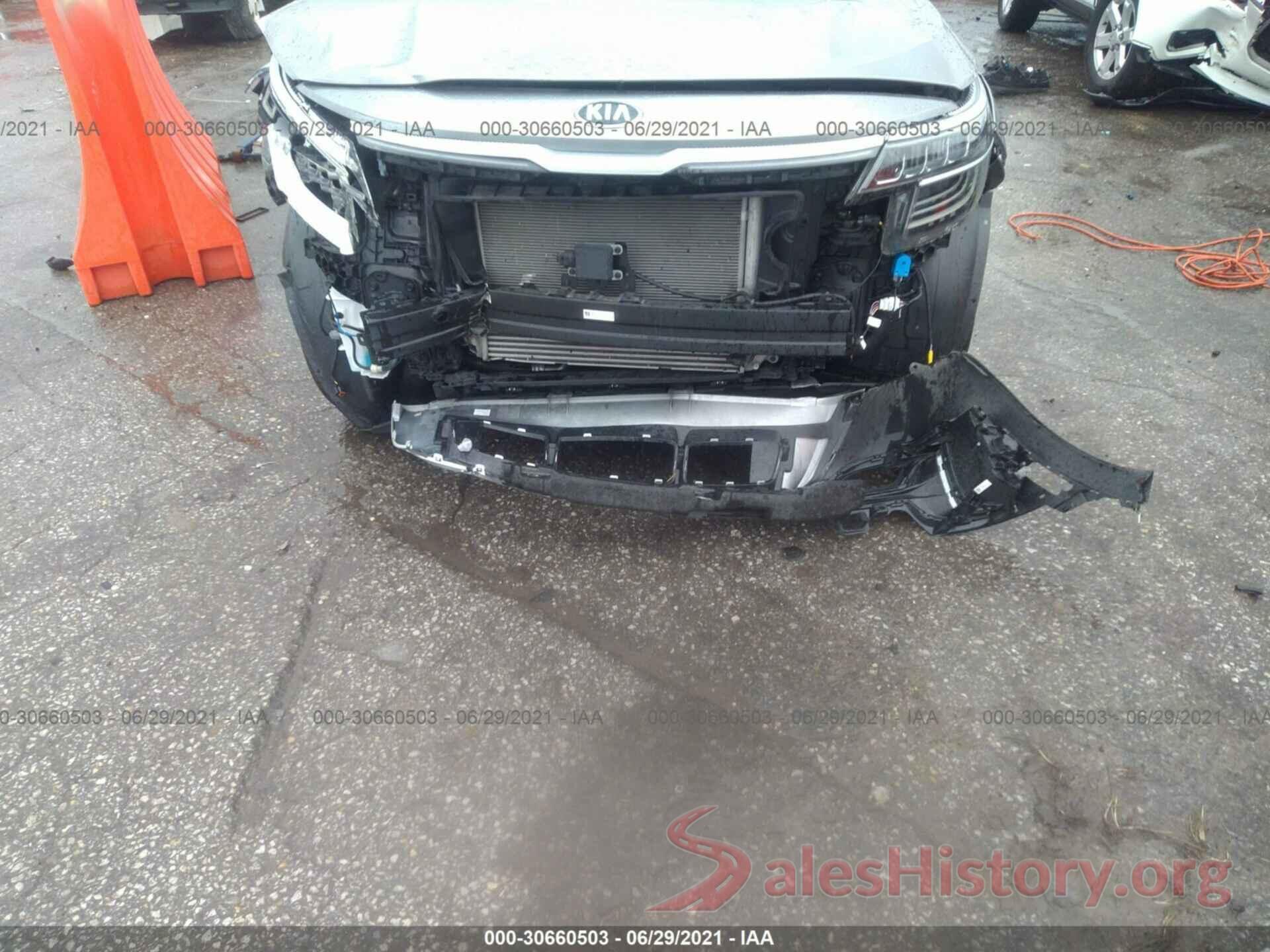 KNDETCA24M7126762 2021 KIA SELTOS