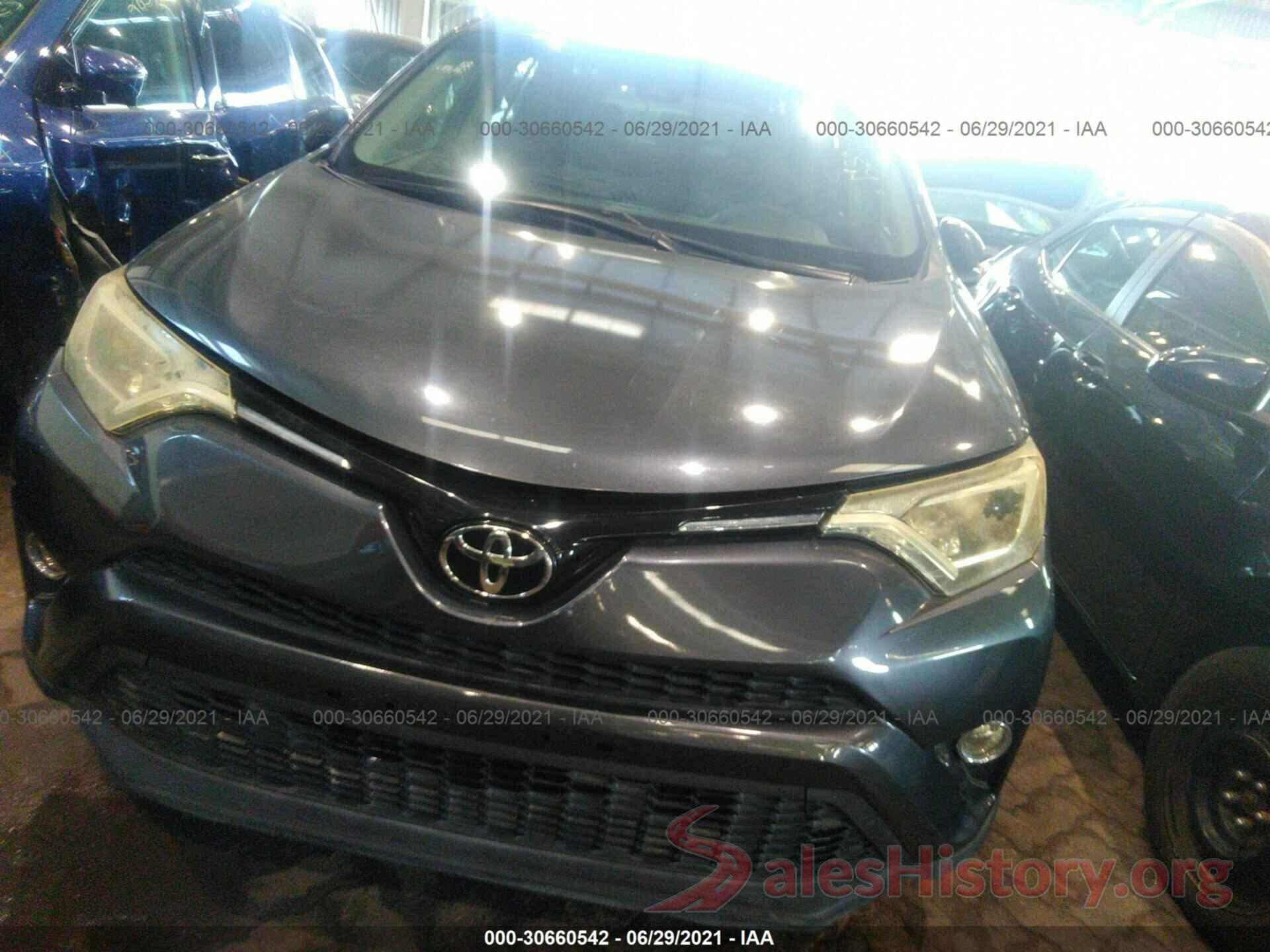 JTMBFREV5HD210792 2017 TOYOTA RAV4