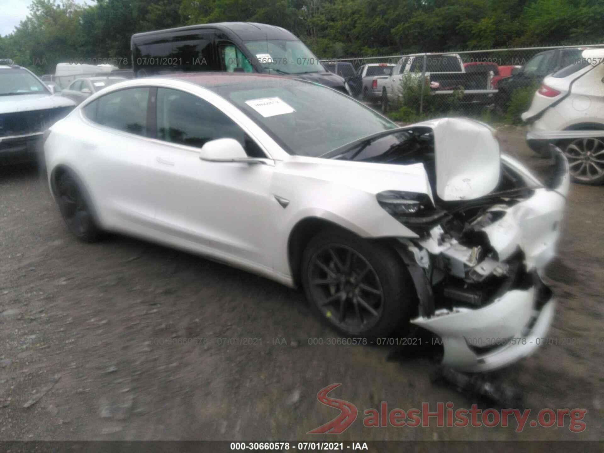 5YJ3E1EA8JF161561 2018 TESLA MODEL 3