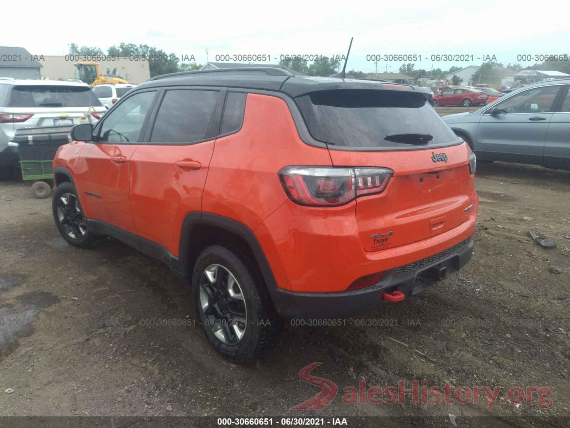 3C4NJDDB4JT231980 2018 JEEP COMPASS