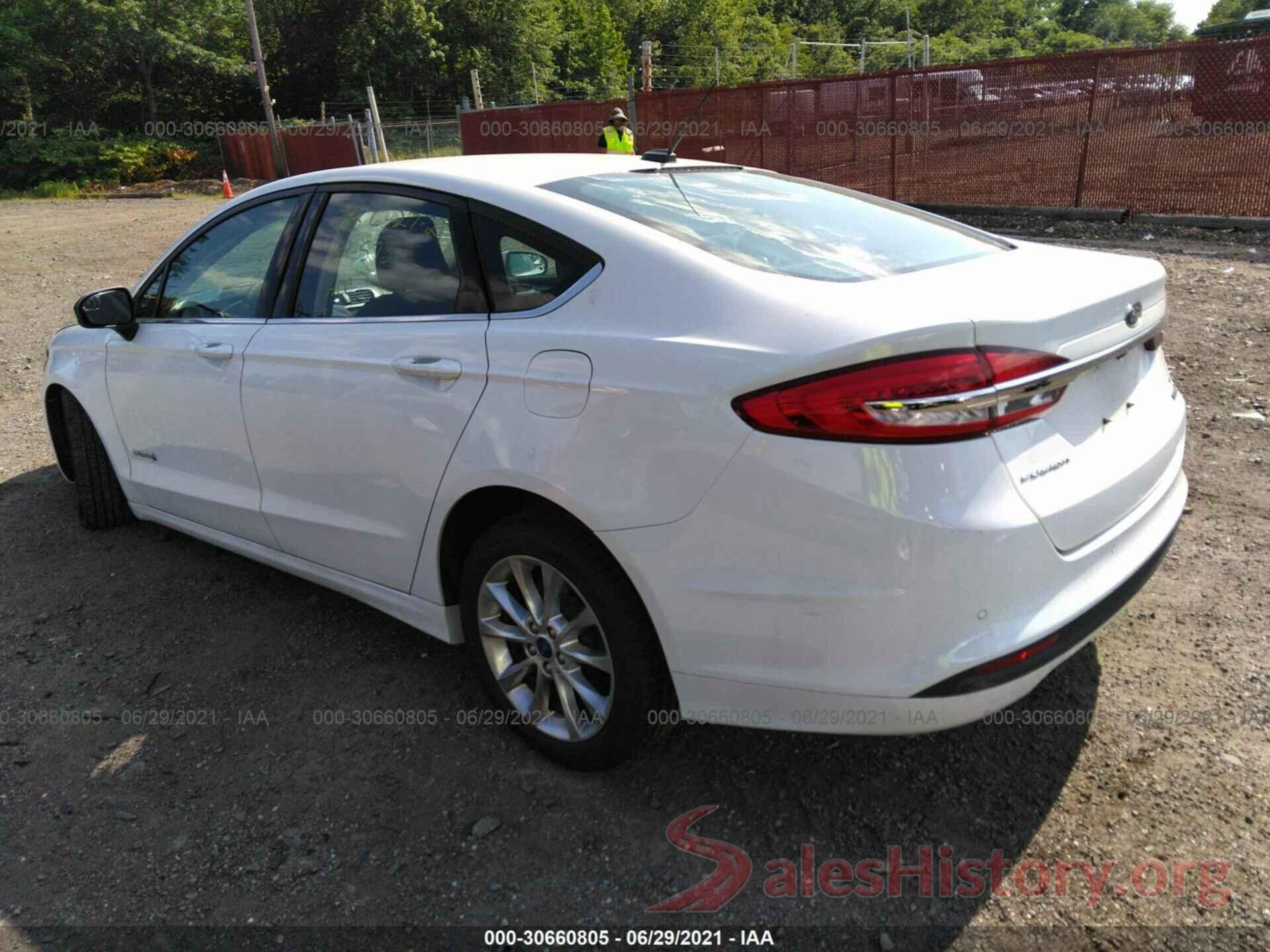 3FA6P0LU3HR344427 2017 FORD FUSION