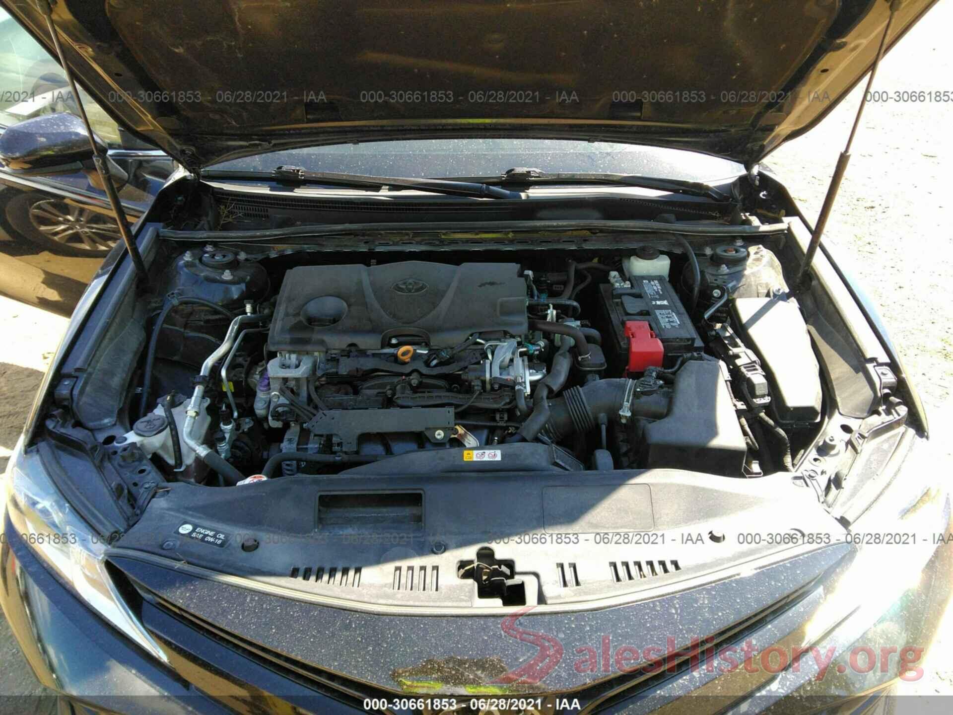 4T1B11HK4JU069863 2018 TOYOTA CAMRY