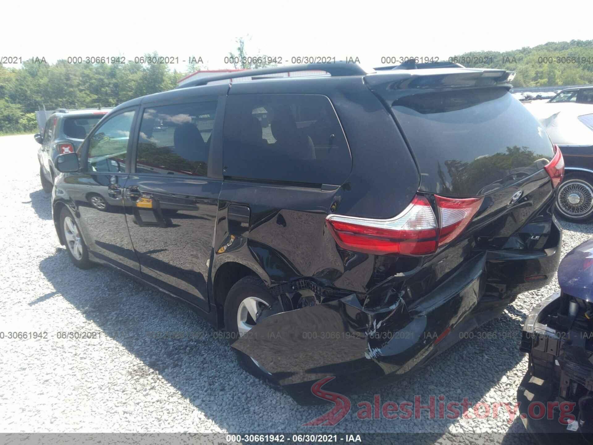 5TDKZ3DC0JS905339 2018 TOYOTA SIENNA