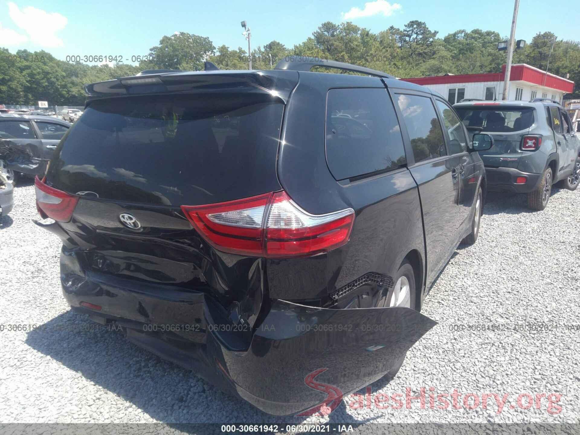 5TDKZ3DC0JS905339 2018 TOYOTA SIENNA