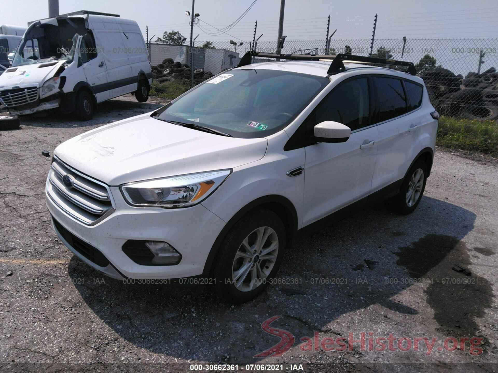 1FMCU0GD2JUC50226 2018 FORD ESCAPE