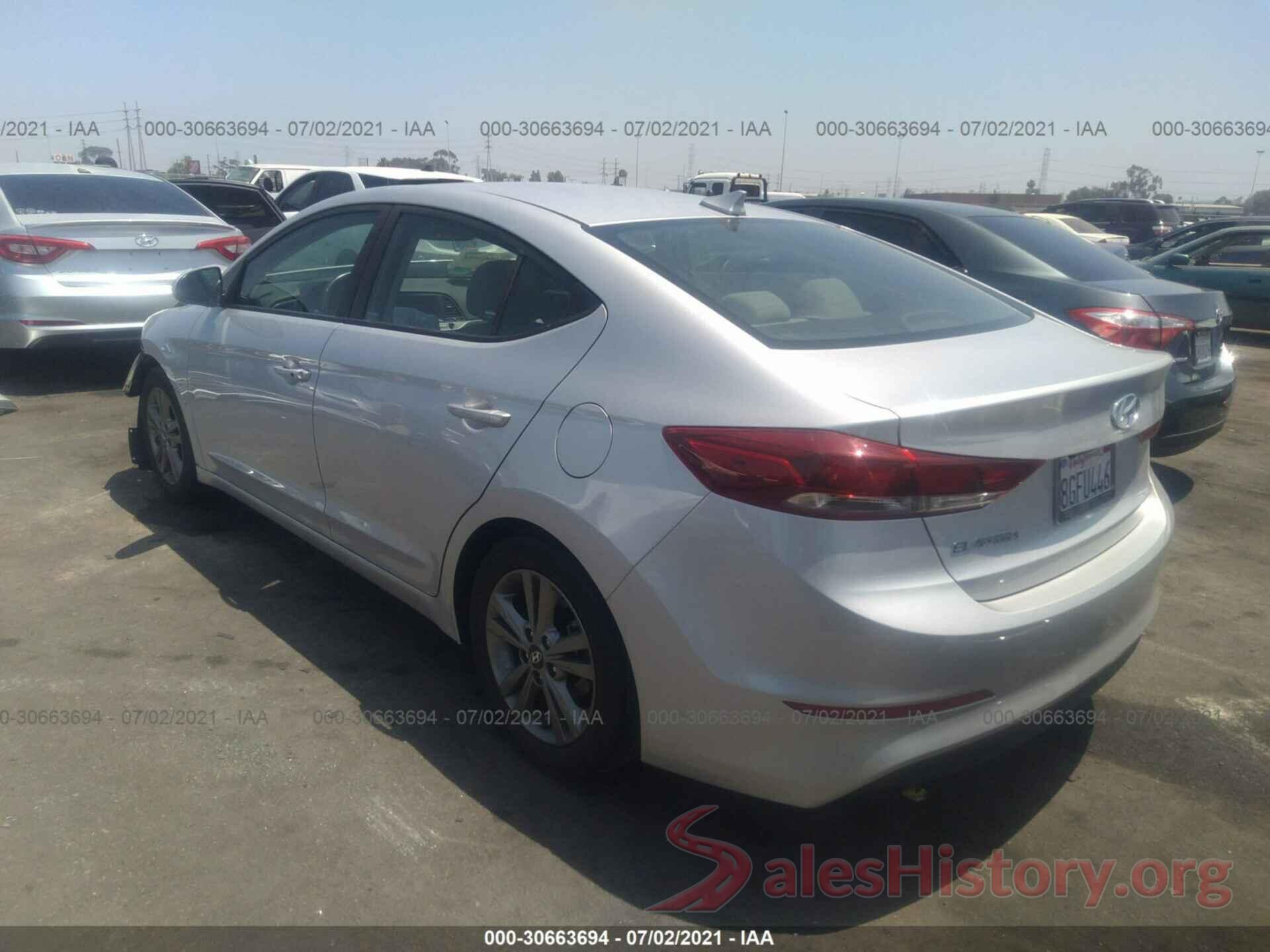 5NPD84LF8JH352085 2018 HYUNDAI ELANTRA