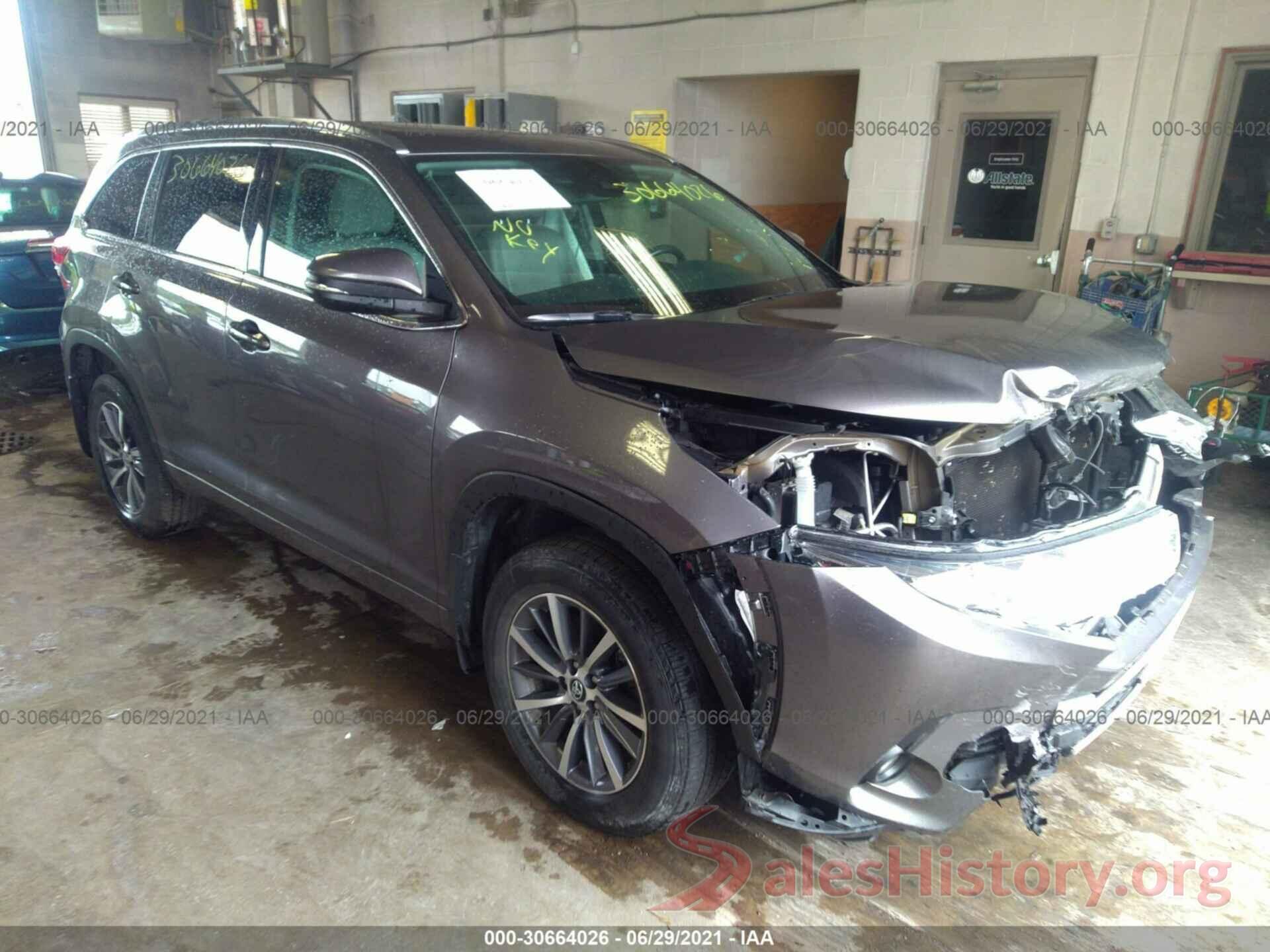 5TDJZRFH2HS426938 2017 TOYOTA HIGHLANDER