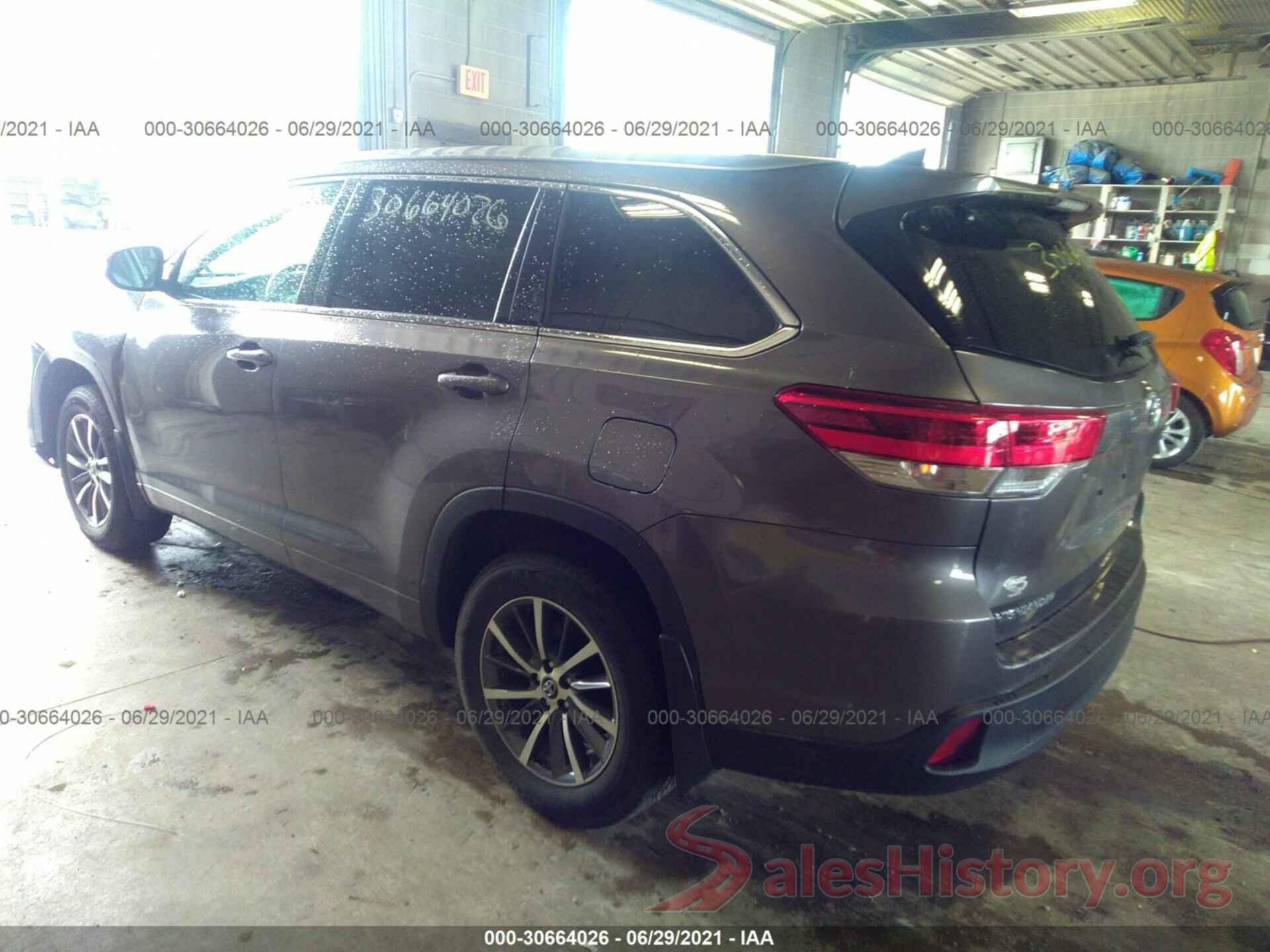 5TDJZRFH2HS426938 2017 TOYOTA HIGHLANDER