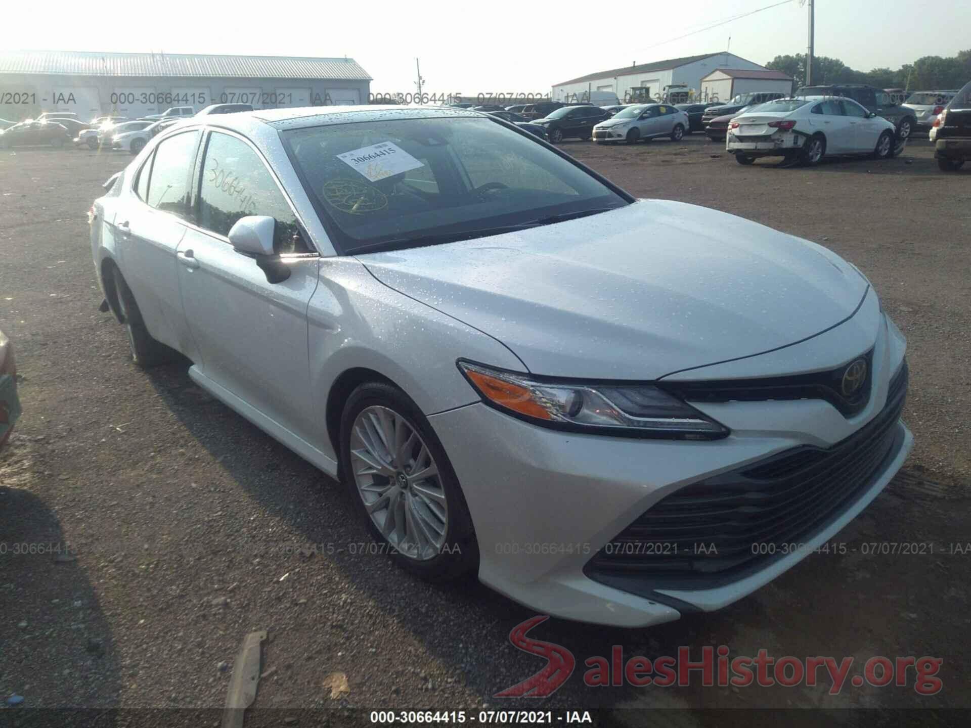 4T1B11HK0KU809152 2019 TOYOTA CAMRY