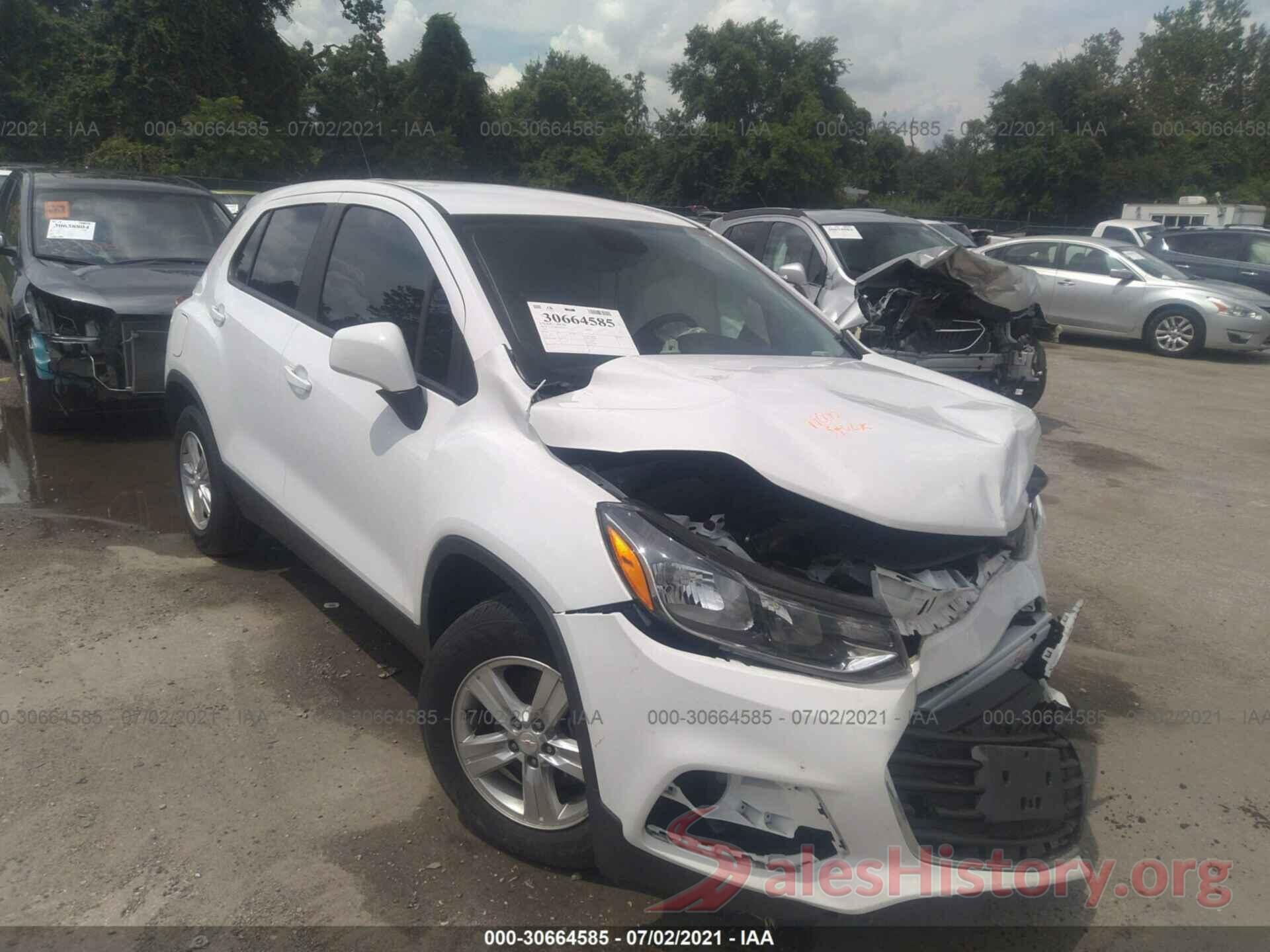 3GNCJKSB4KL220596 2019 CHEVROLET TRAX