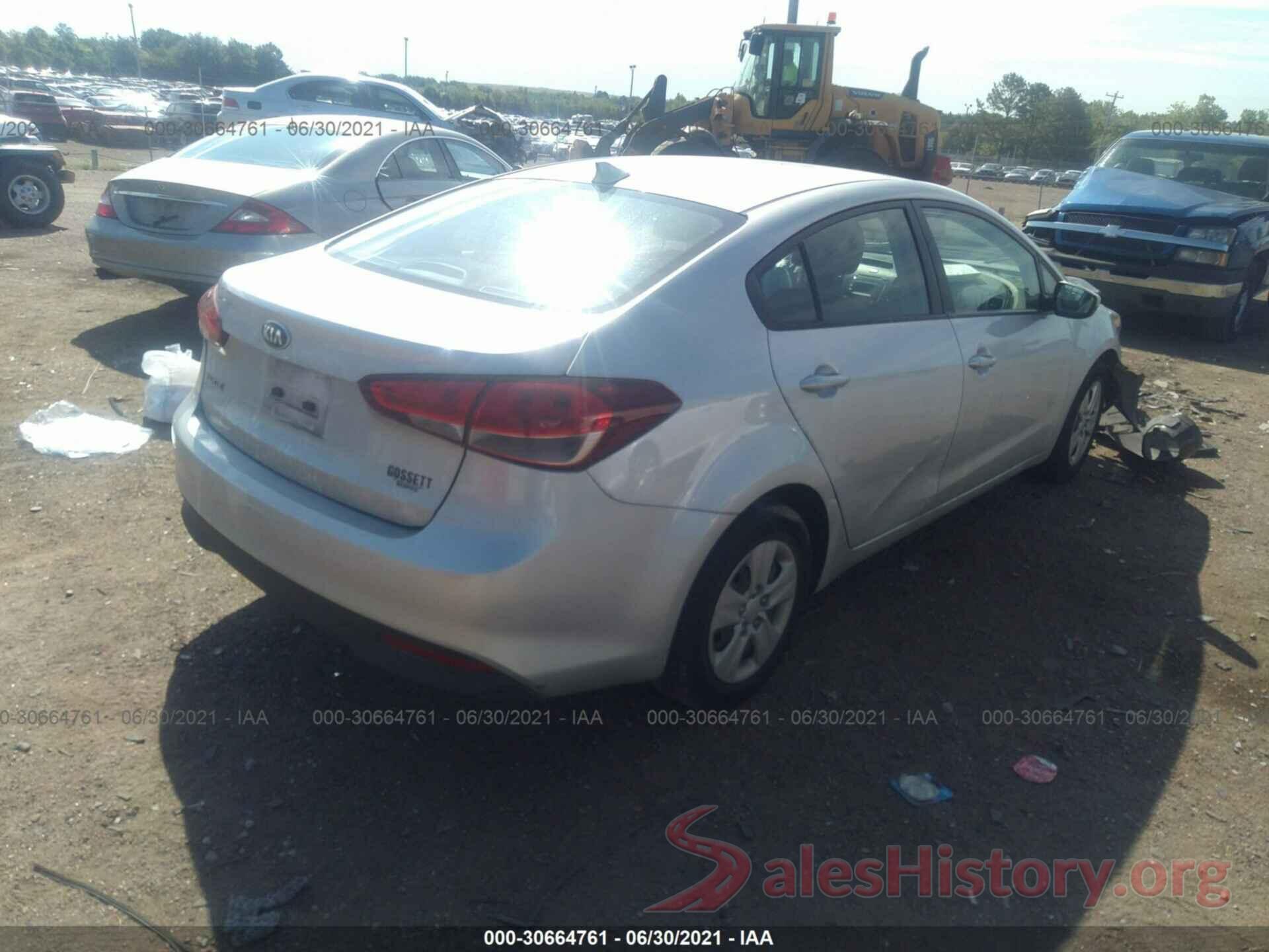 3KPFK4A7XHE066047 2017 KIA FORTE