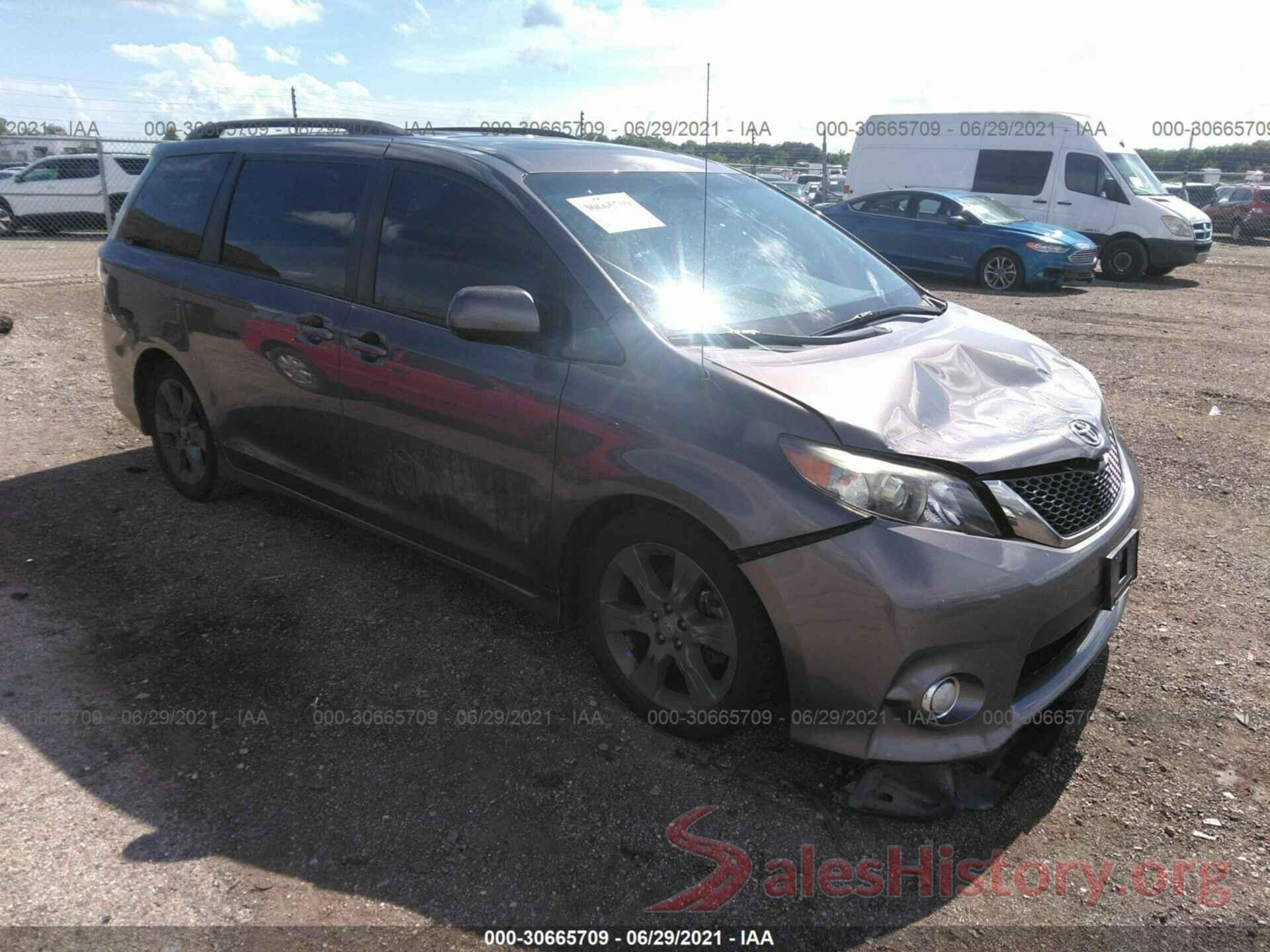 5TDXK3DC2CS248458 2012 TOYOTA SIENNA