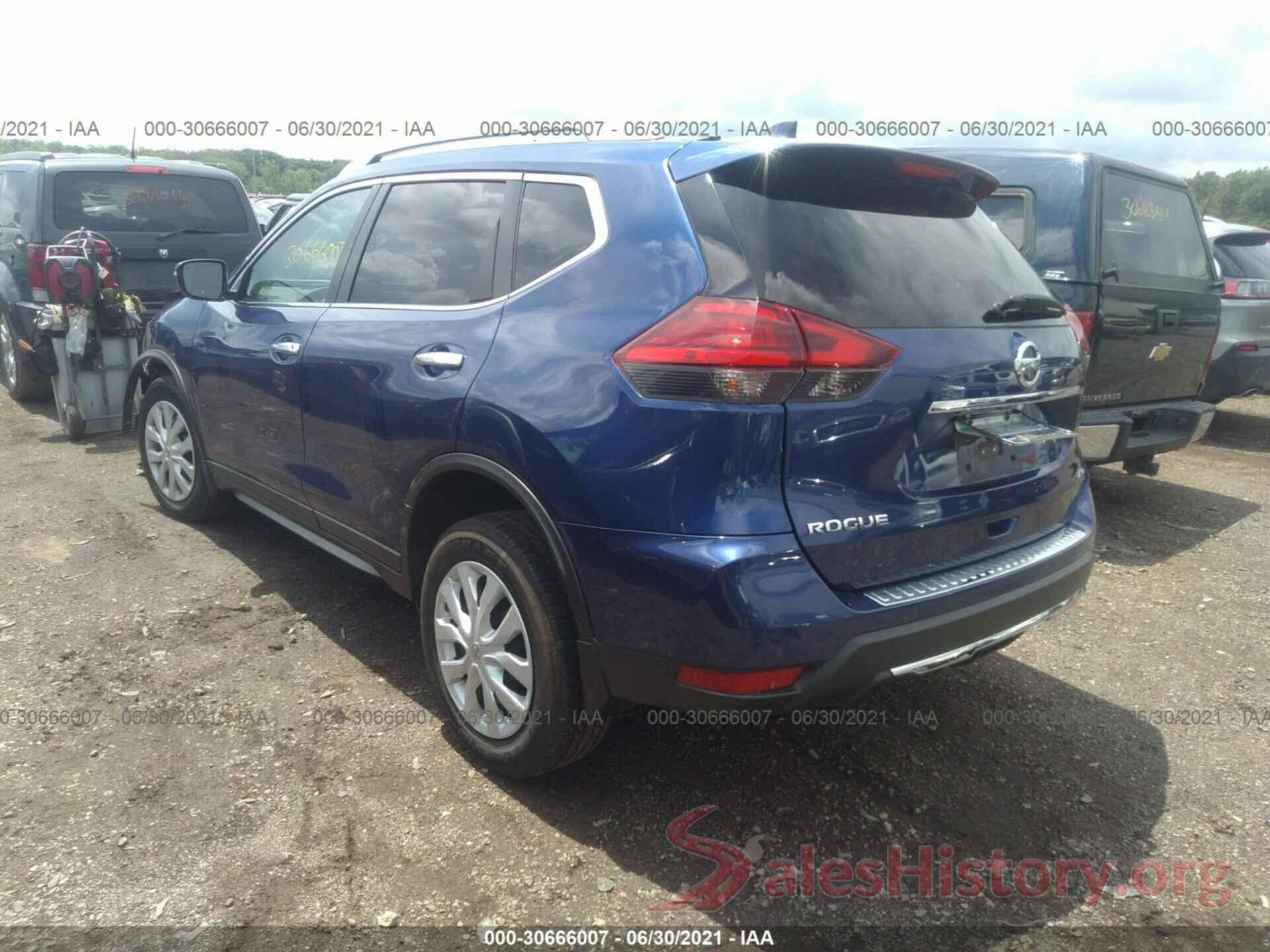 5N1AT2MV6HC810137 2017 NISSAN ROGUE