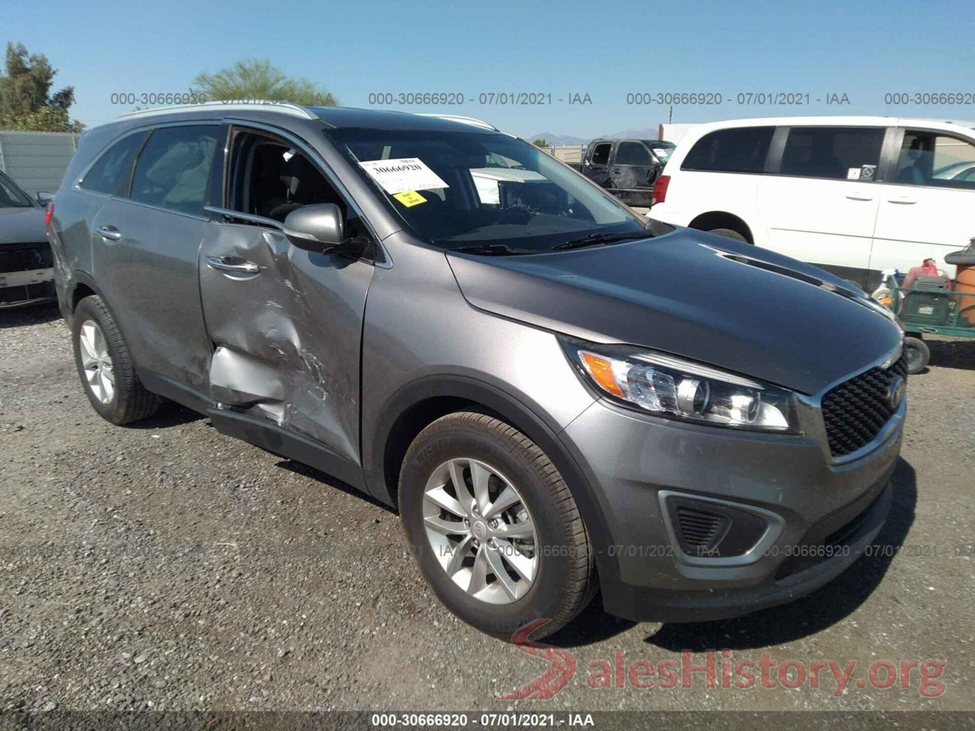 5XYPG4A5XGG157261 2016 KIA SORENTO