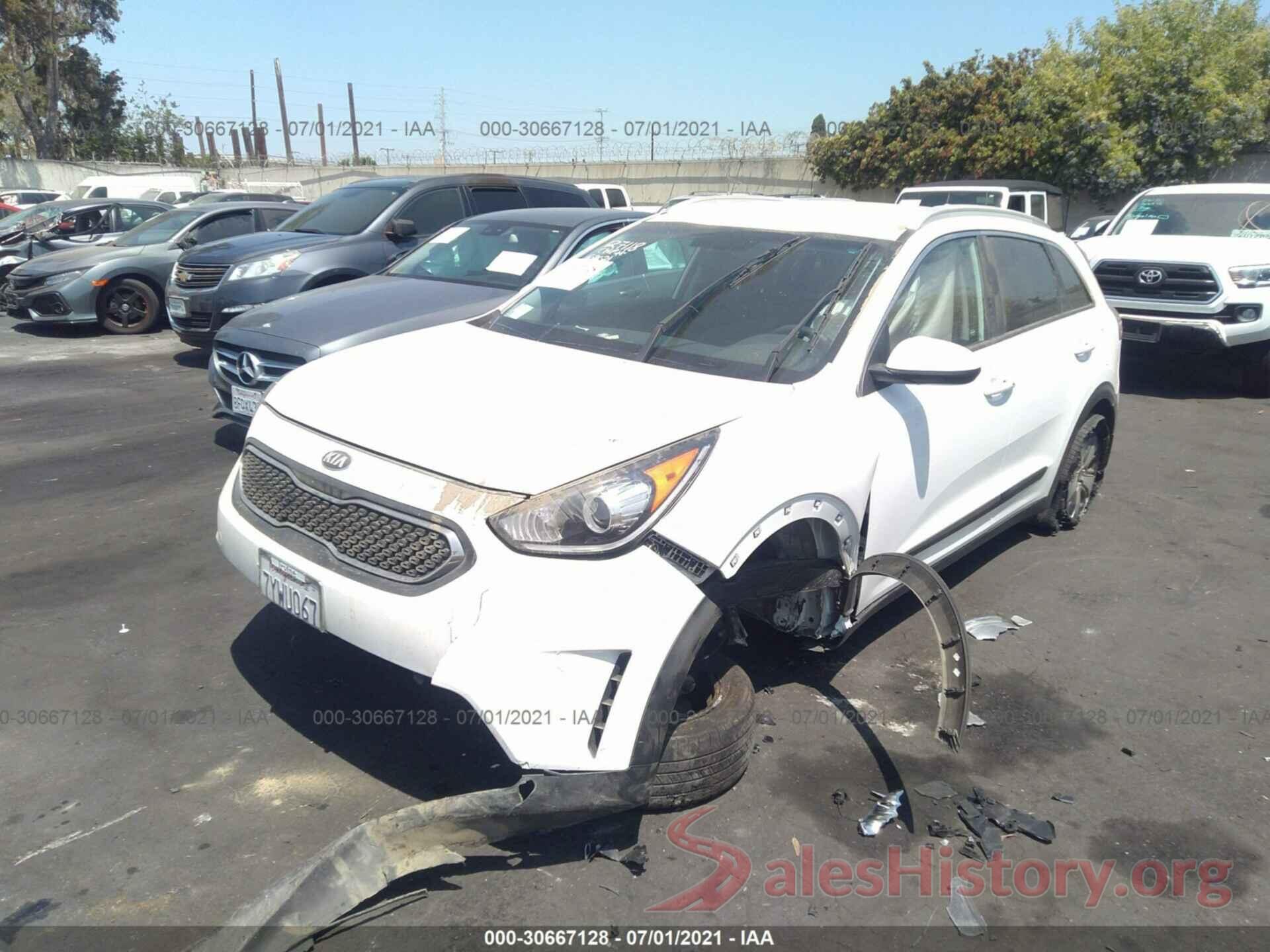 KNDCB3LC4H5084501 2017 KIA NIRO