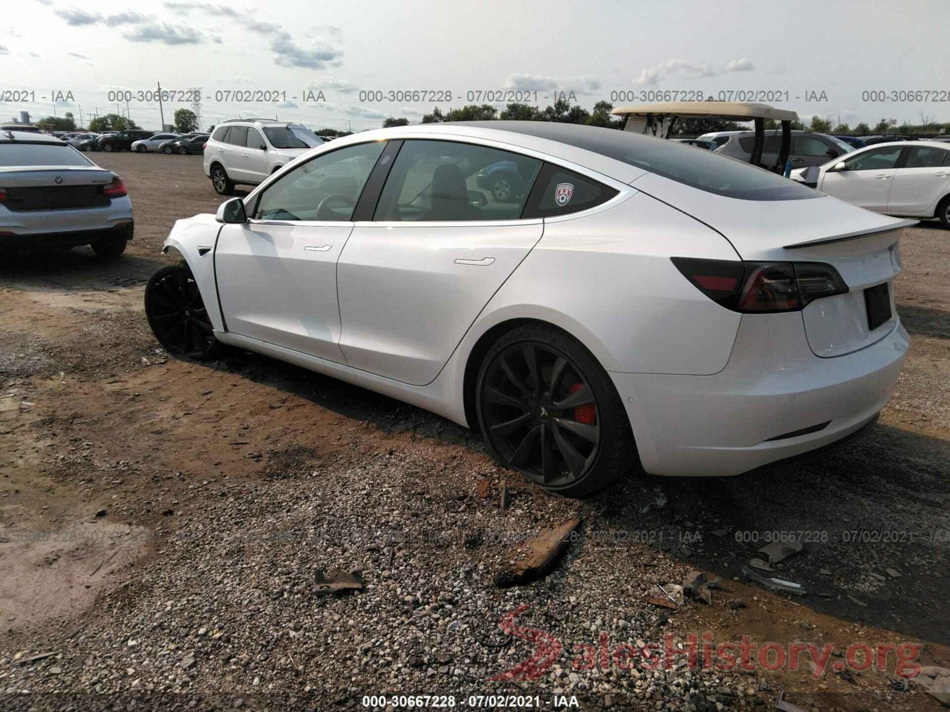 5YJ3E1EB4KF419942 2019 TESLA MODEL 3