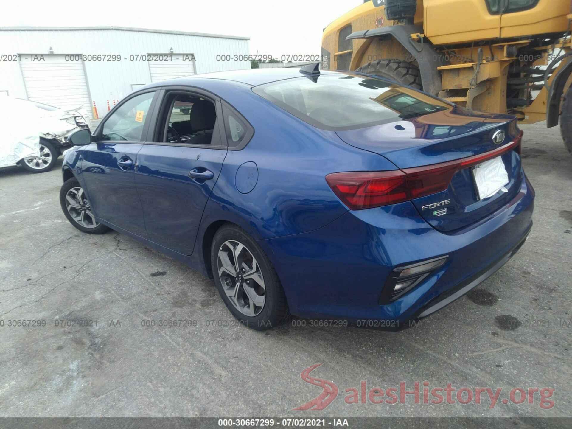 3KPF24AD1KE105766 2019 KIA FORTE