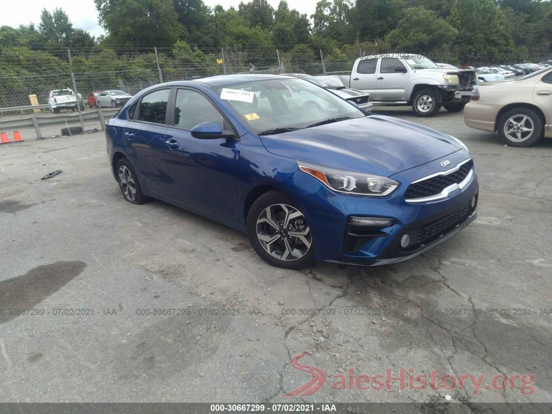 3KPF24AD1KE105766 2019 KIA FORTE