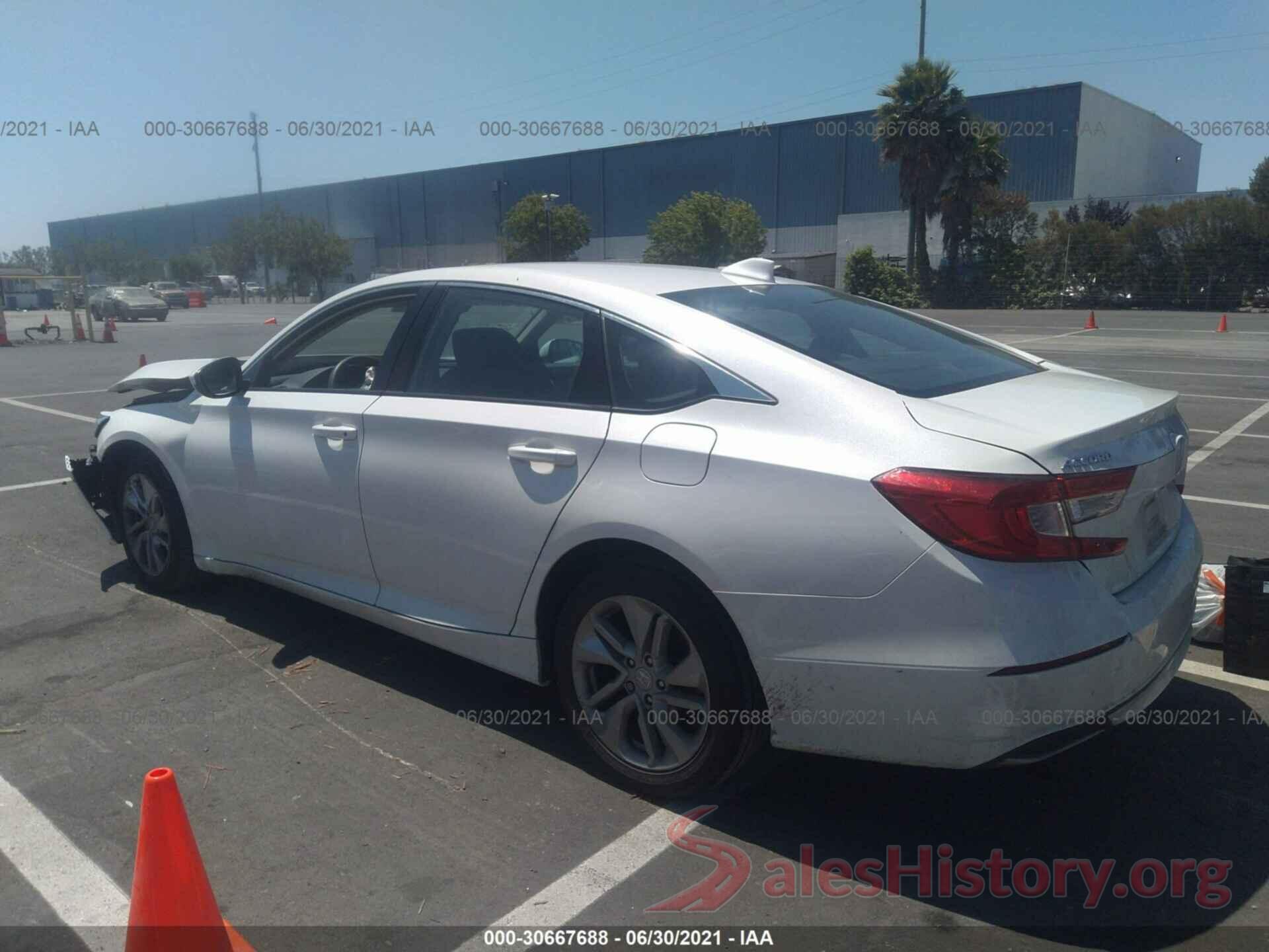 1HGCV1F17JA101053 2018 HONDA ACCORD SEDAN