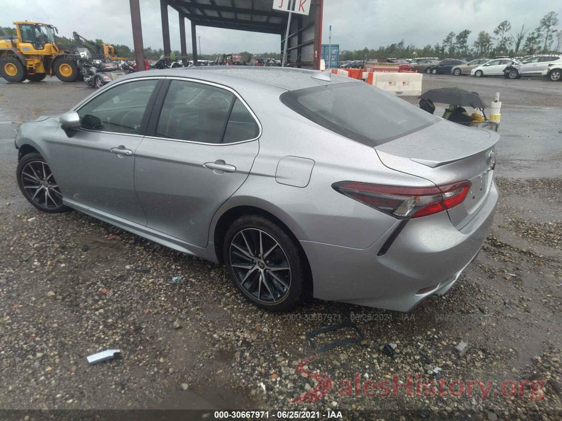 4T1G11AK9MU518541 2021 TOYOTA CAMRY