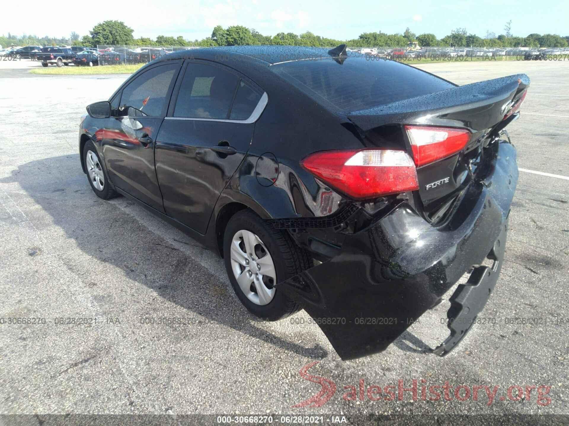 KNAFK4A65G5615099 2016 KIA FORTE