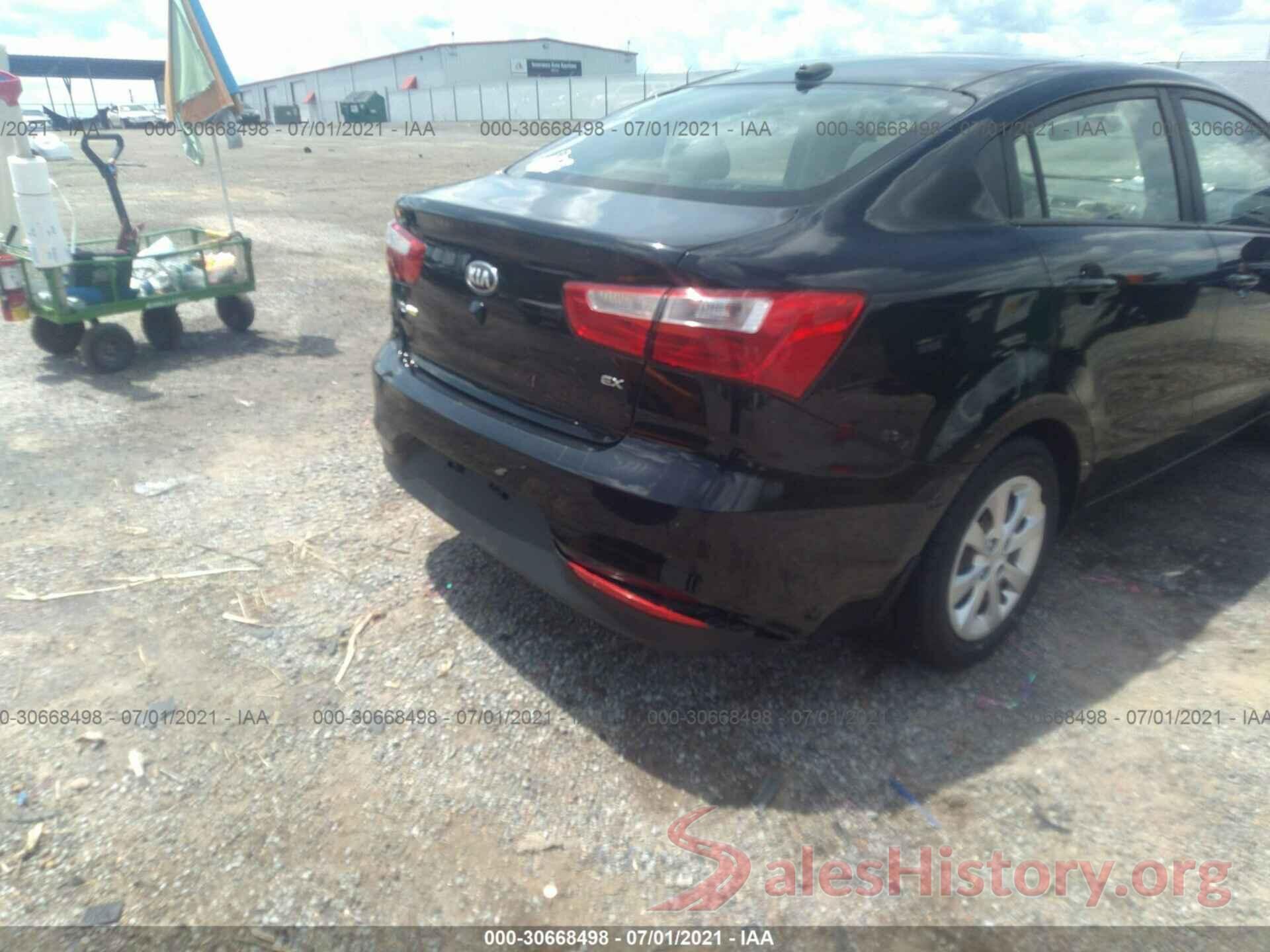 KNADN4A3XG6686085 2016 KIA RIO