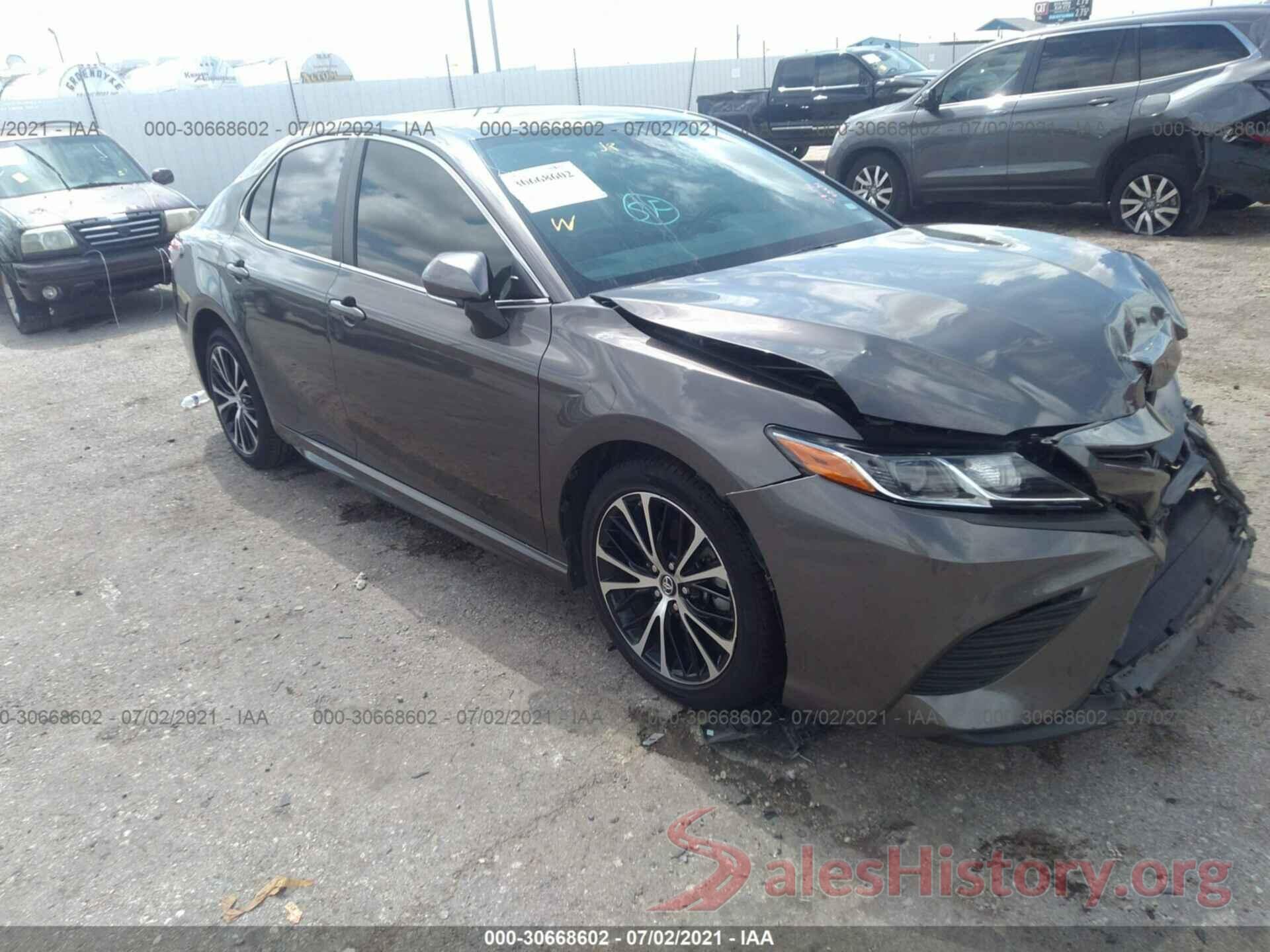 4T1B11HK2KU213427 2019 TOYOTA CAMRY