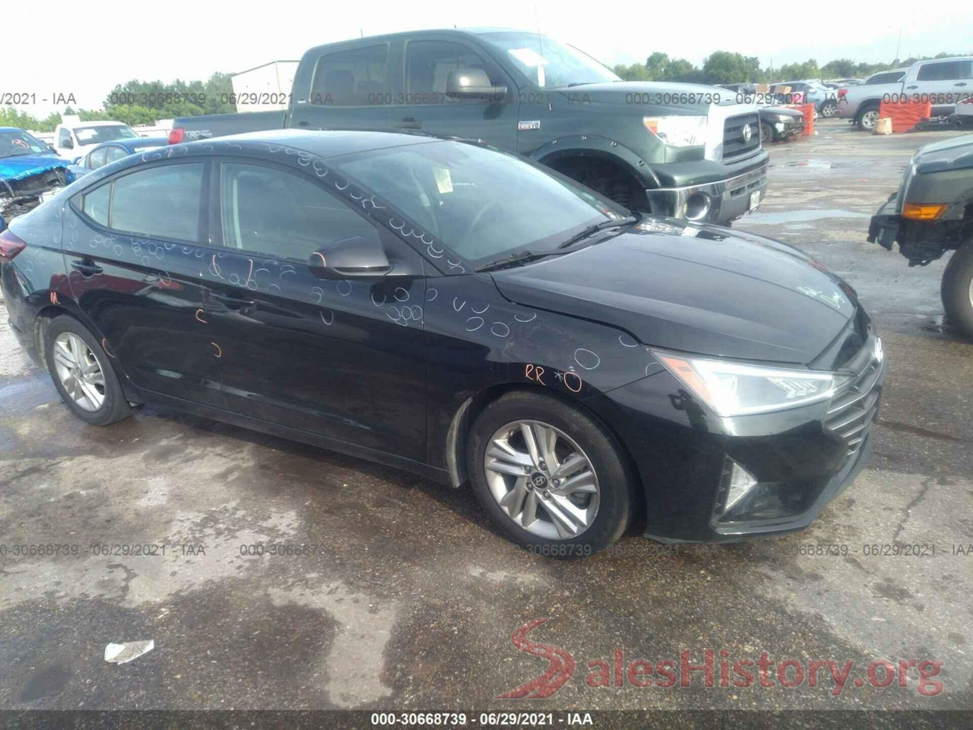 5NPD84LF9KH432657 2019 HYUNDAI ELANTRA