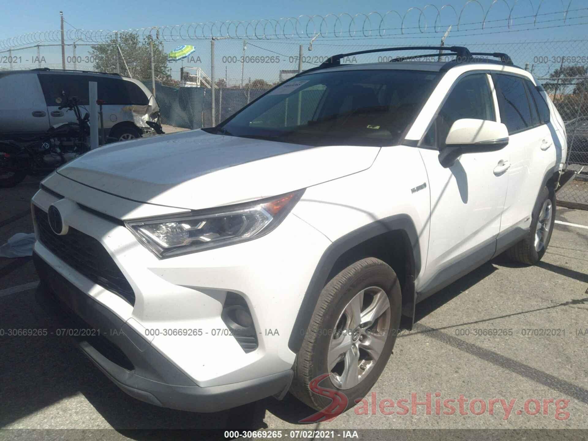 JTMRWRFV3KD019330 2019 TOYOTA RAV4