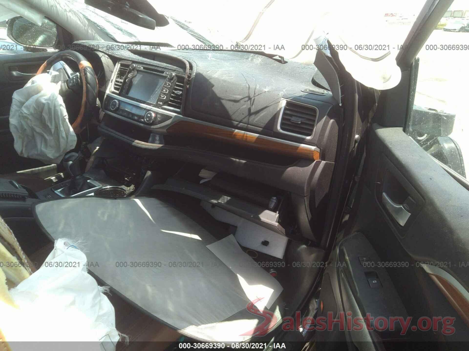 5TDDZRFH4HS371034 2017 TOYOTA HIGHLANDER