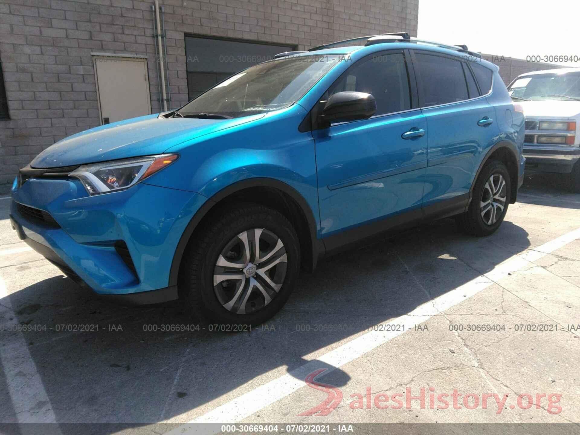 JTMZFREV8JJ179429 2018 TOYOTA RAV4