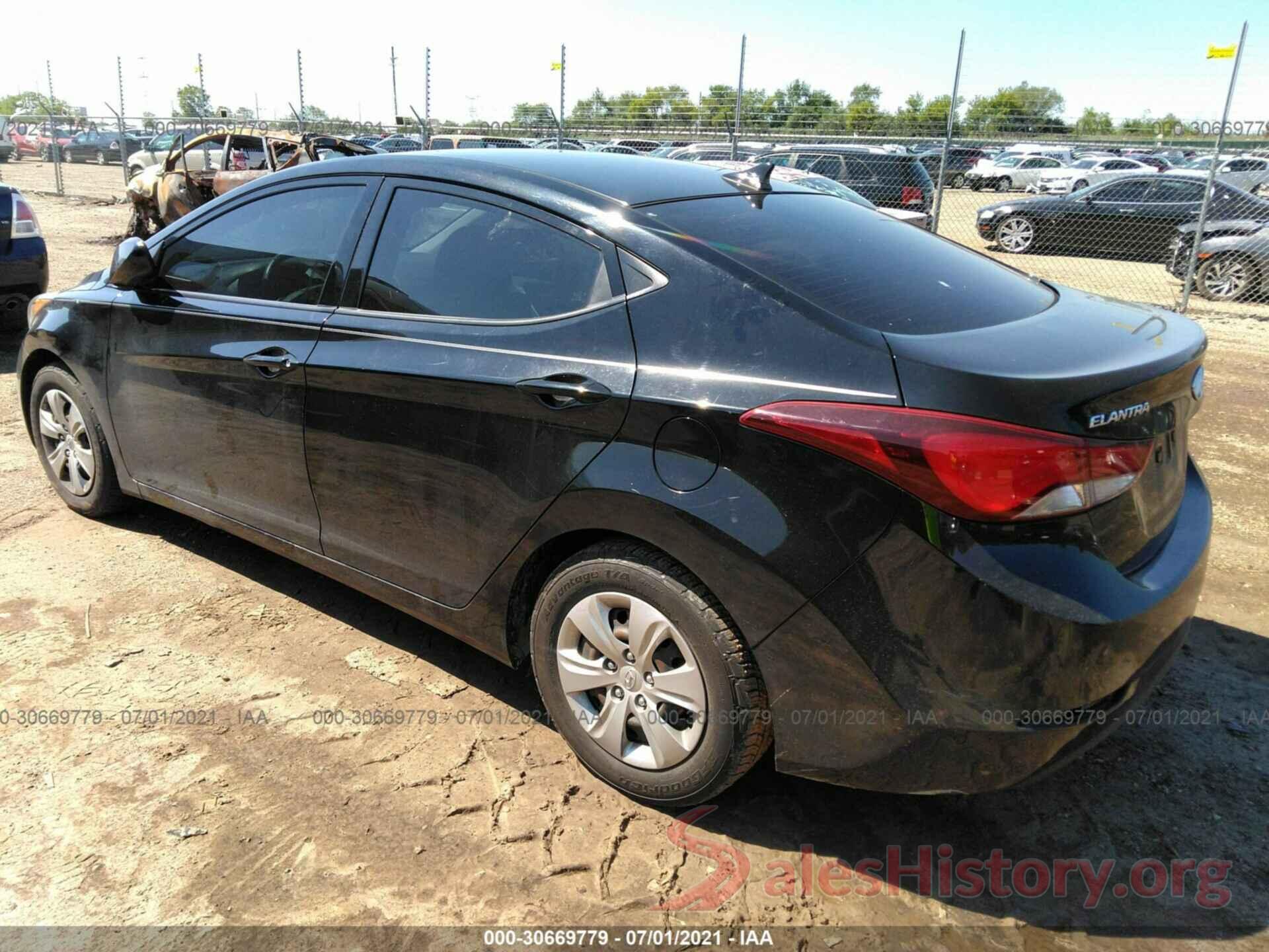 KMHDH4AE8GU517069 2016 HYUNDAI ELANTRA