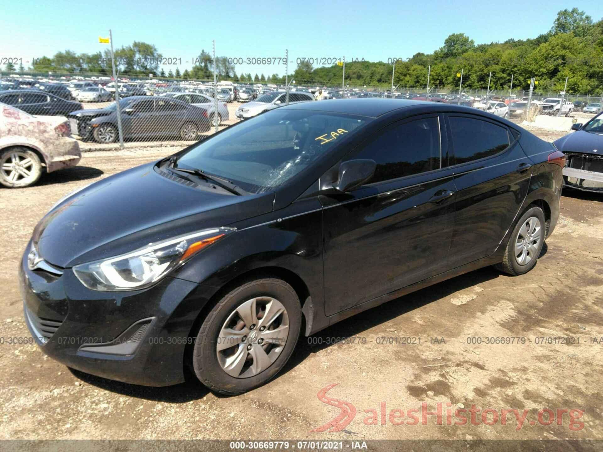 KMHDH4AE8GU517069 2016 HYUNDAI ELANTRA