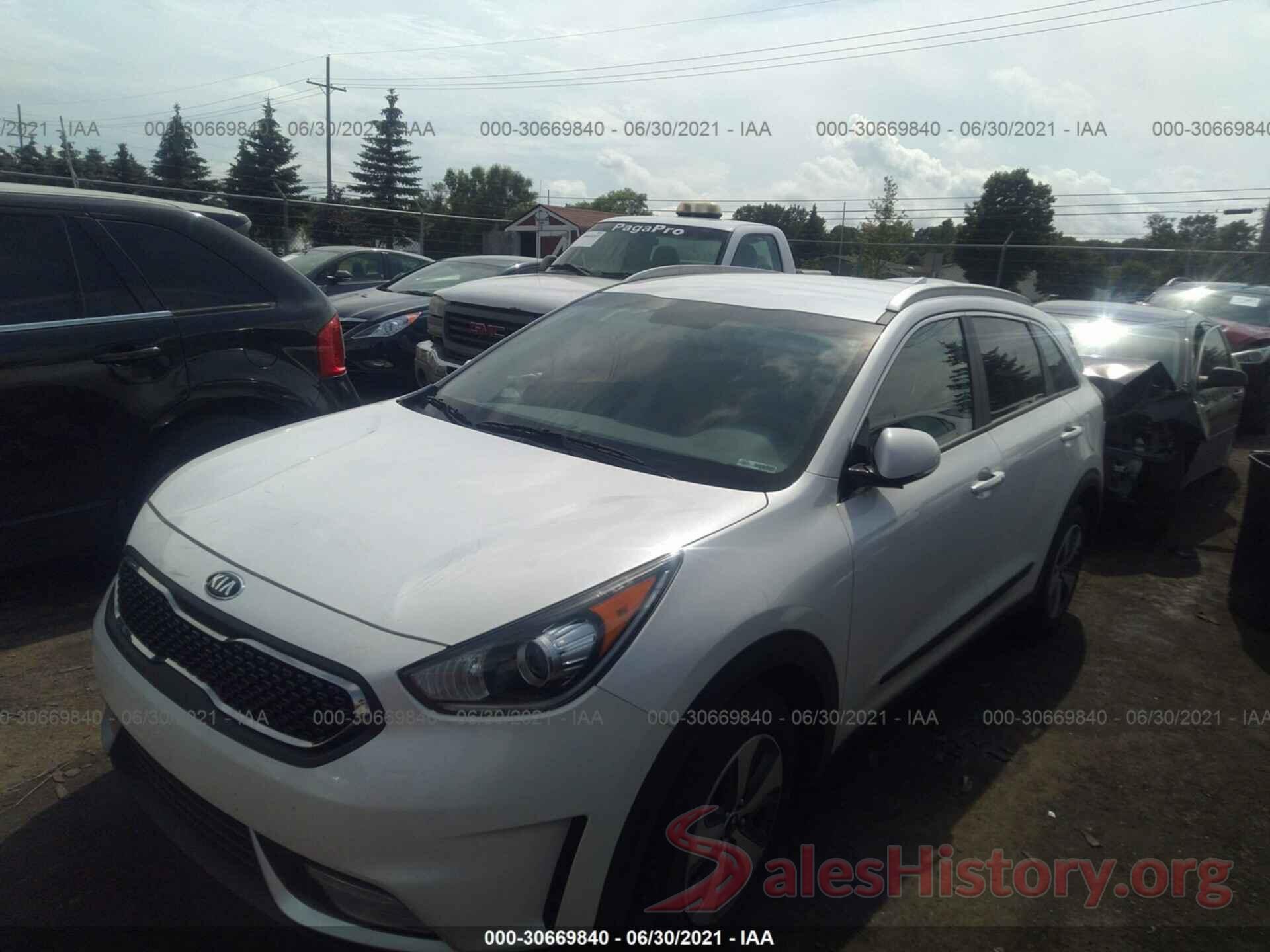 KNDCC3LC0K5301580 2019 KIA NIRO