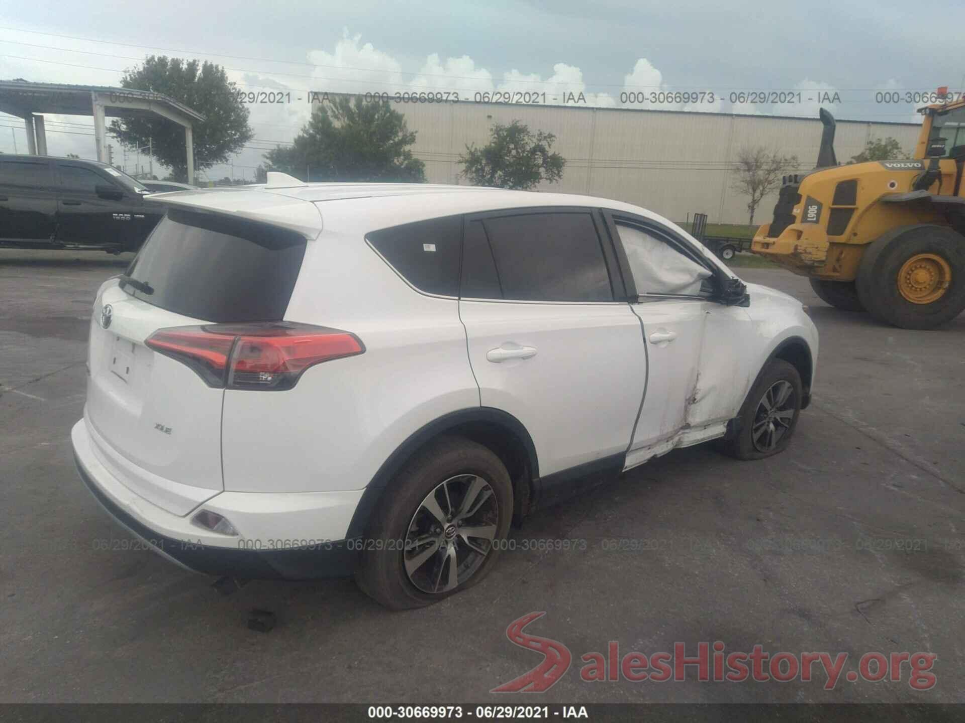 2T3WFREV8JW445147 2018 TOYOTA RAV4