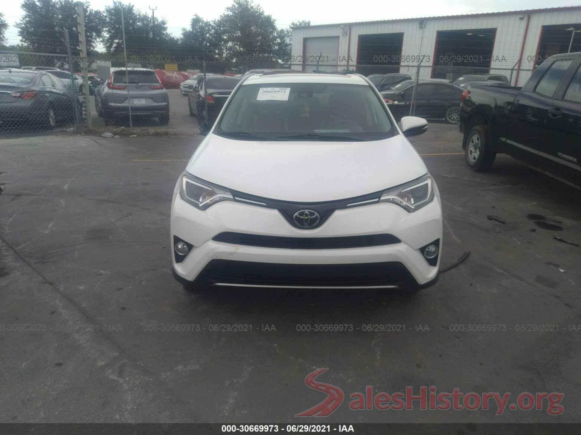 2T3WFREV8JW445147 2018 TOYOTA RAV4