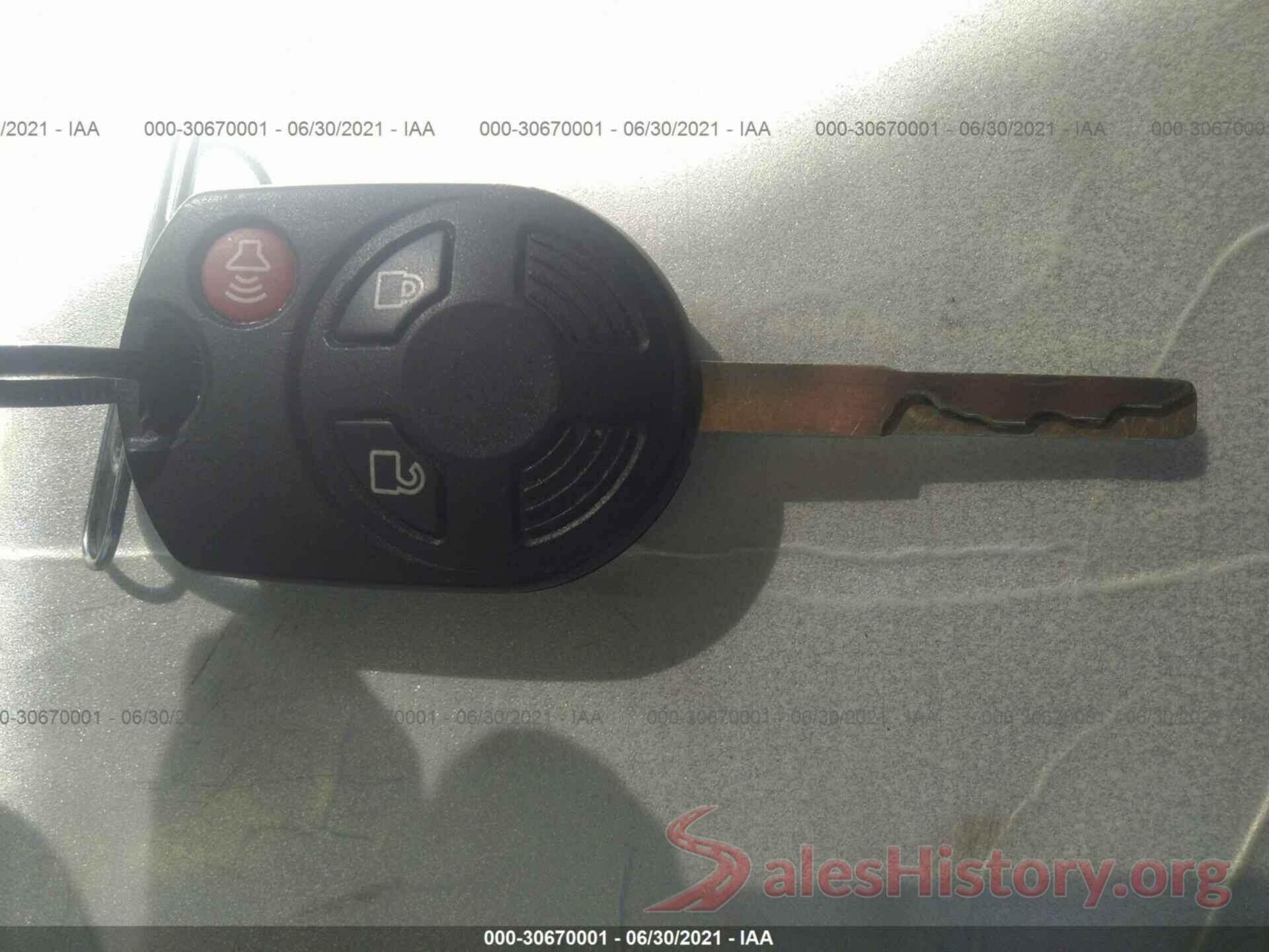 1FMCU0F73HUD02937 2017 FORD ESCAPE