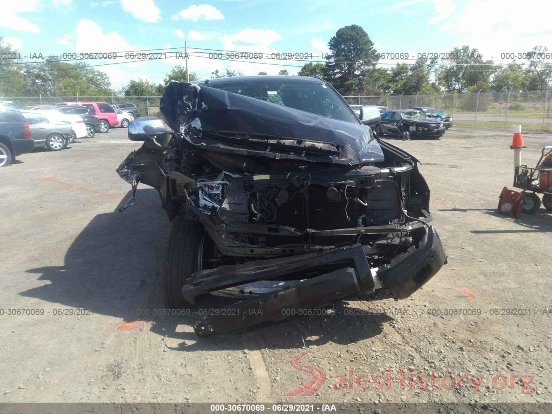 5TFAY5F1XJX772492 2018 TOYOTA TUNDRA 4WD