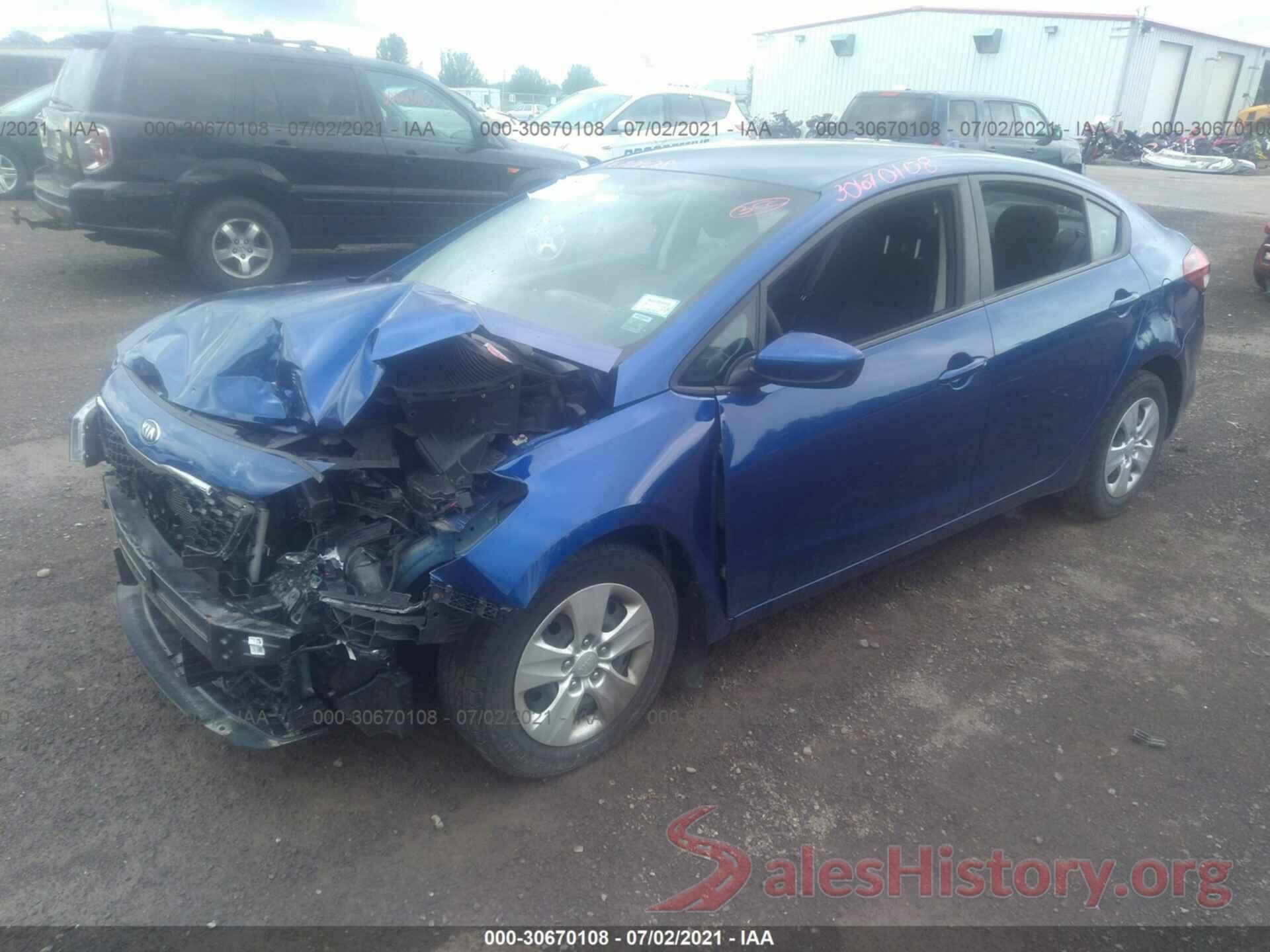 3KPFK4A75HE108690 2017 KIA FORTE