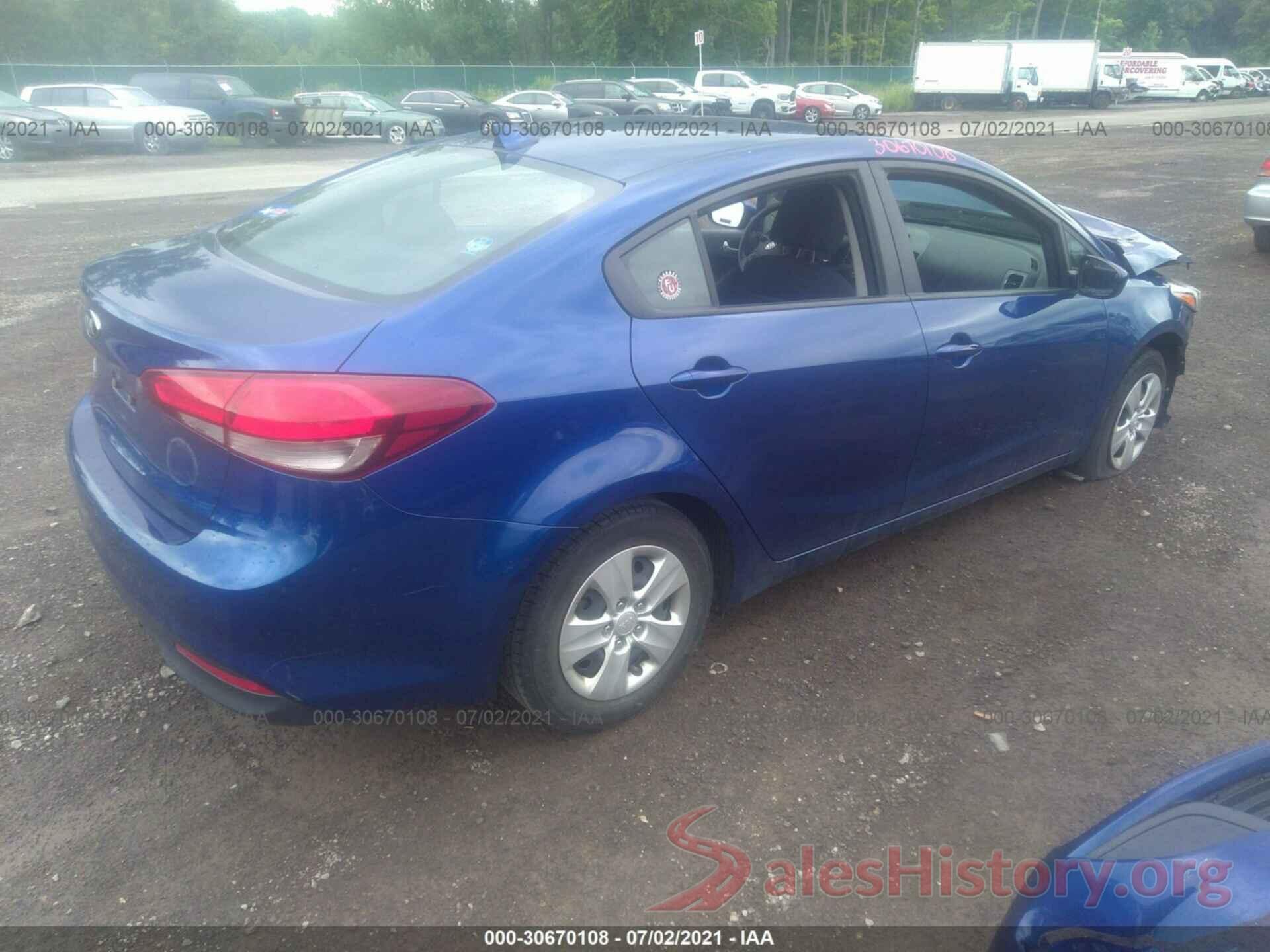 3KPFK4A75HE108690 2017 KIA FORTE