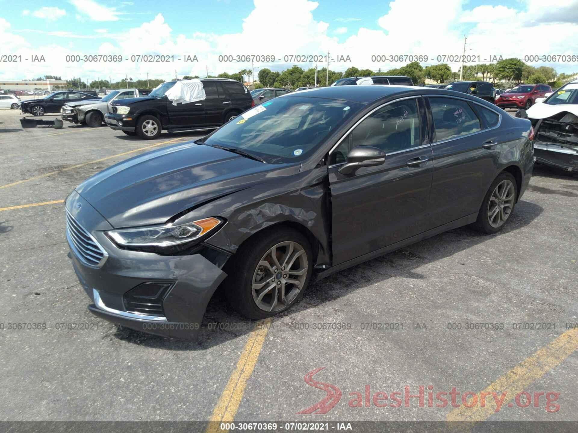 3FA6P0CD9KR138827 2019 FORD FUSION