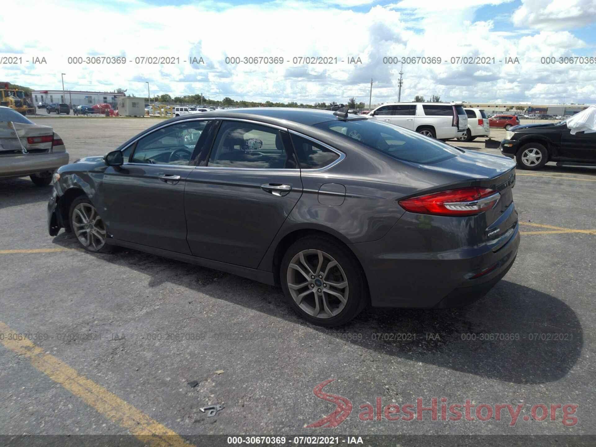 3FA6P0CD9KR138827 2019 FORD FUSION