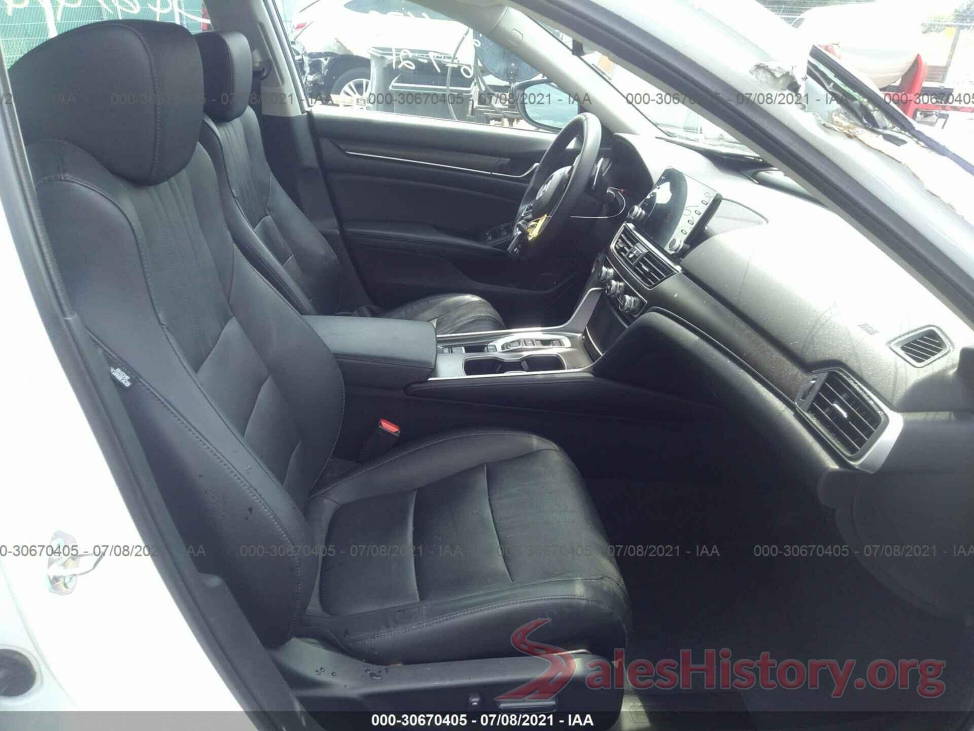 1HGCV2F94JA041535 2018 HONDA ACCORD SEDAN